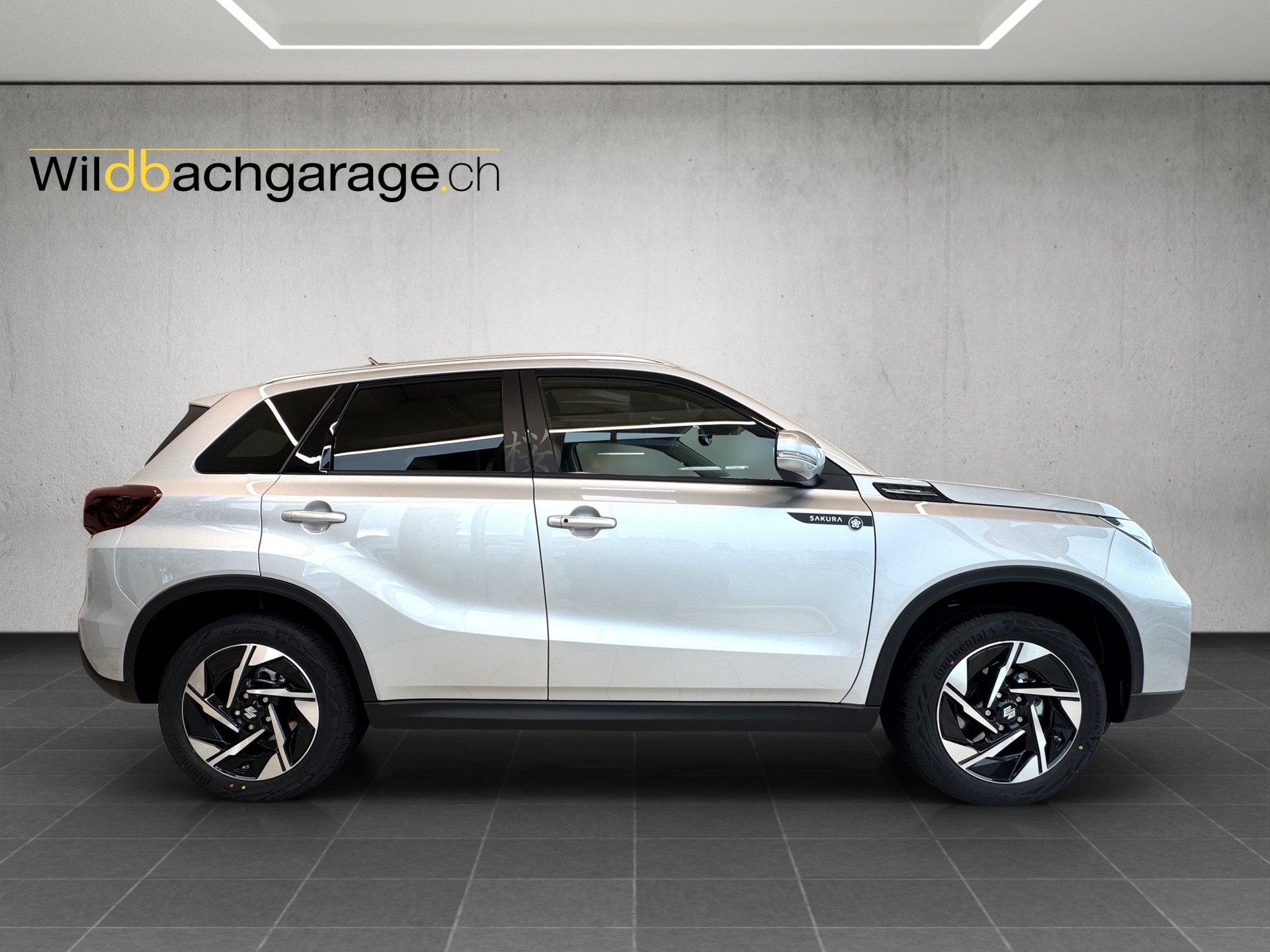 SUZUKI Vitara 1.4 T Sakura Top Hybrid 4x4-image-5
