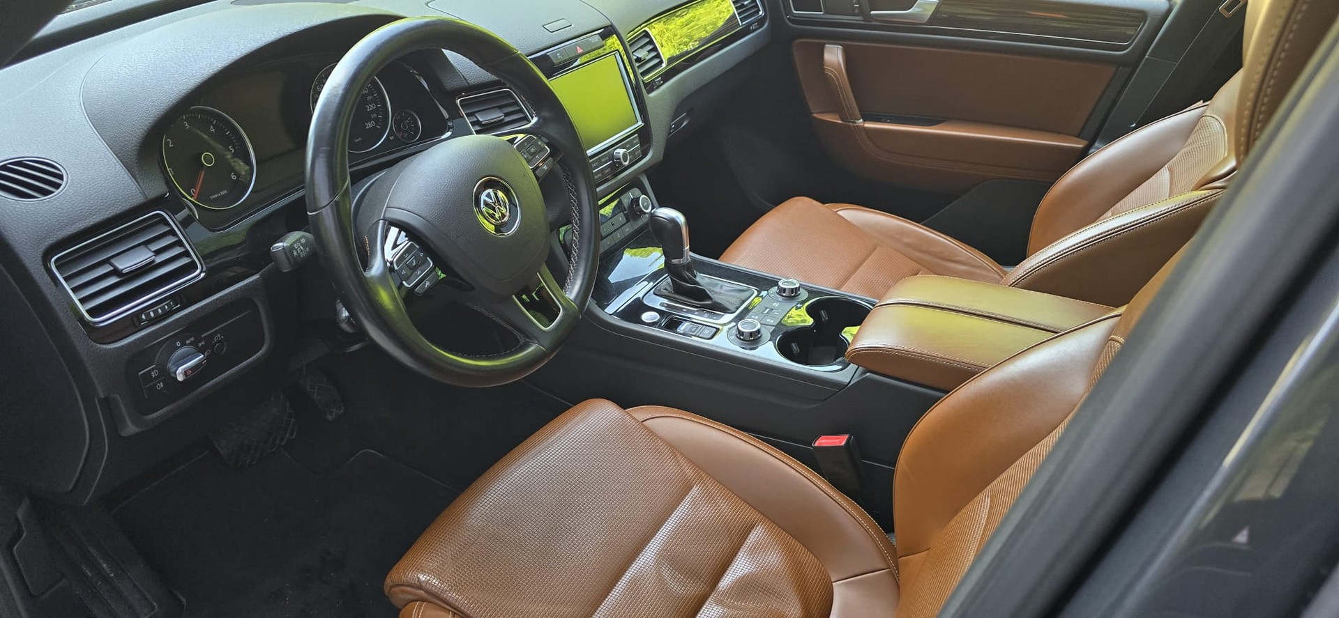 VW Touareg 3.0 TDI BMT Edition X Tiptronic-image-5