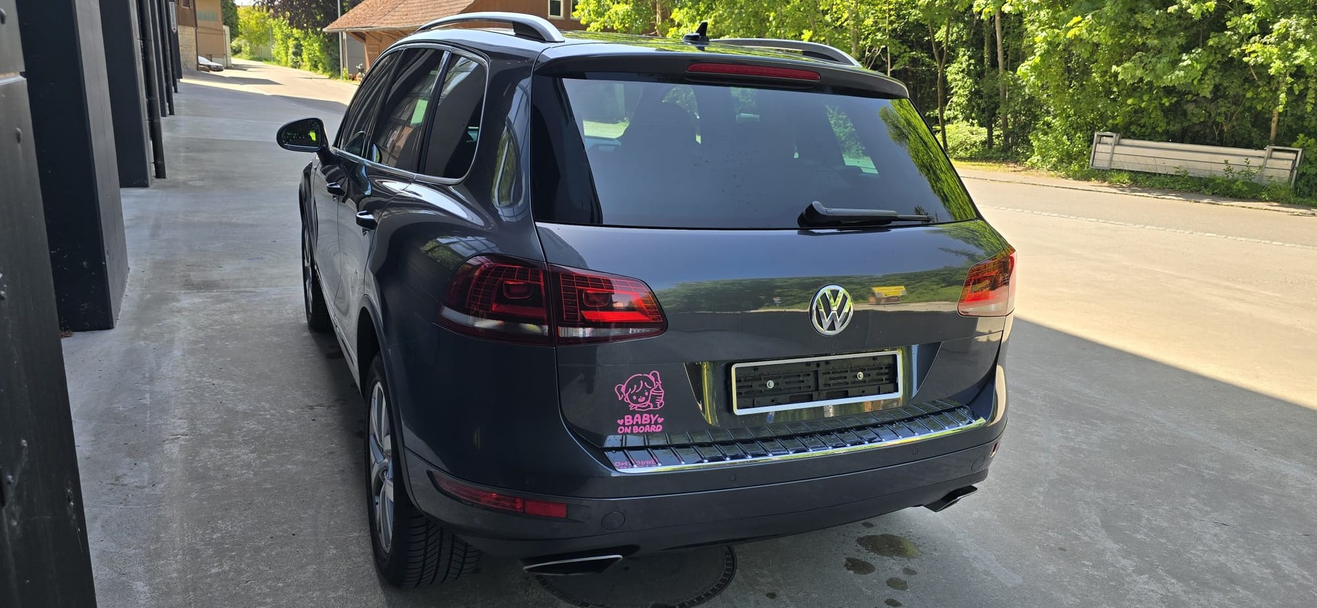 VW Touareg 3.0 TDI BMT Edition X Tiptronic-image-4
