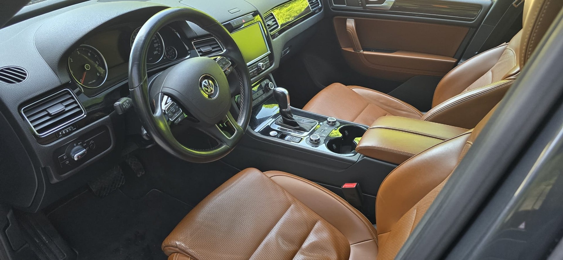 VW Touareg 3.0 TDI BMT Edition X Tiptronic-image-5