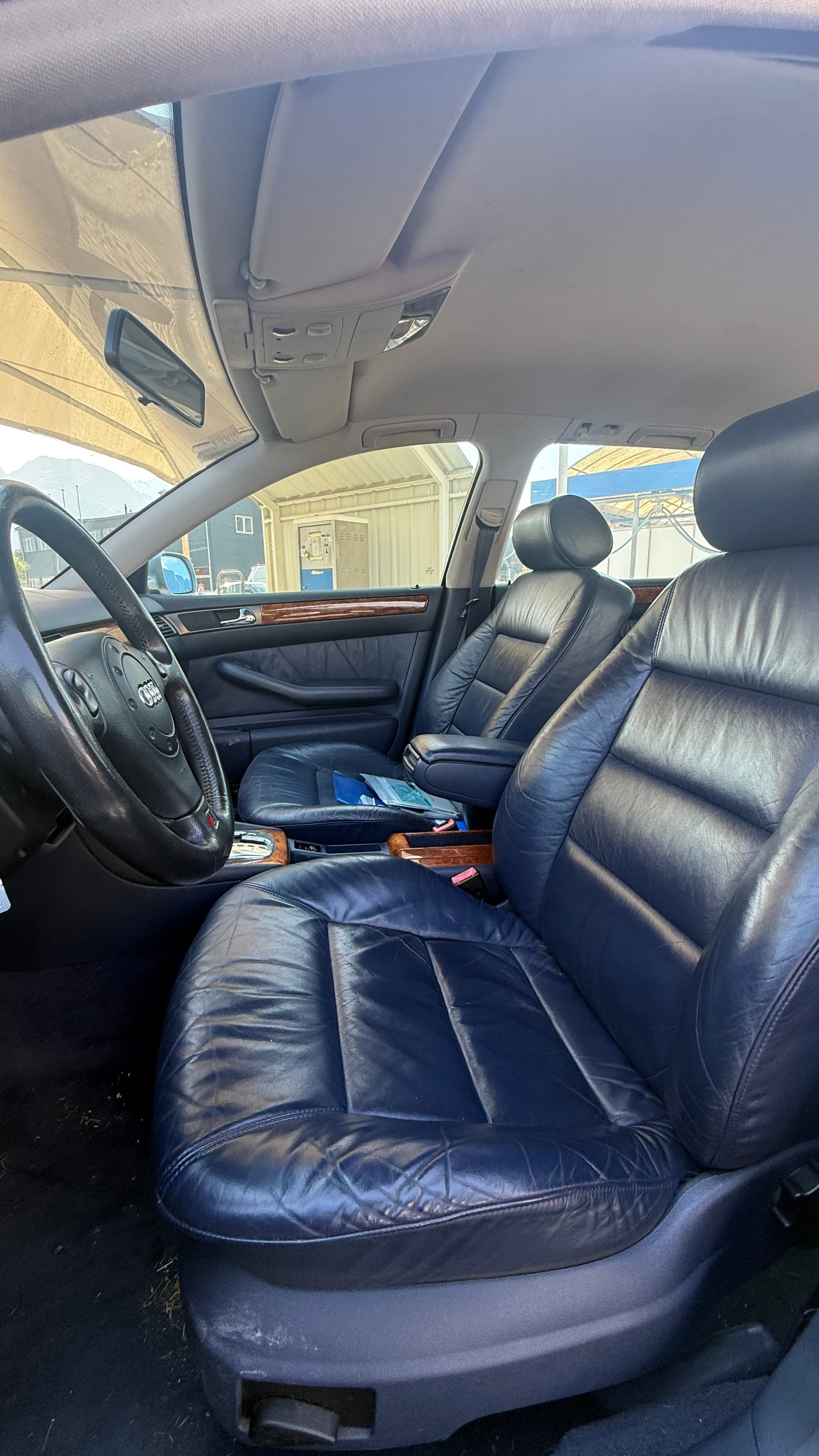 AUDI A6-image-10