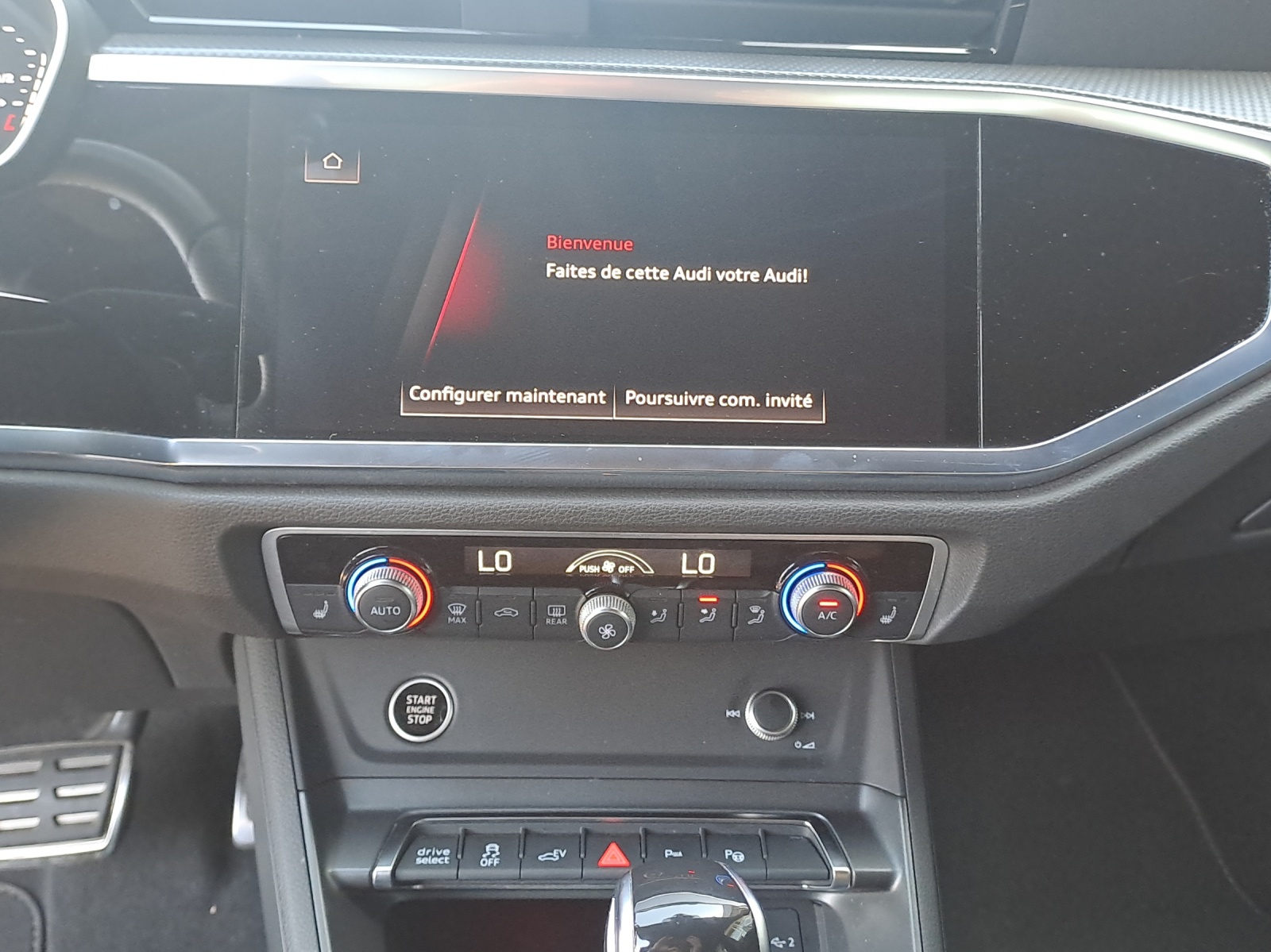 AUDI Q3 45 TFSI e S line Attraction S-tronic-image-11