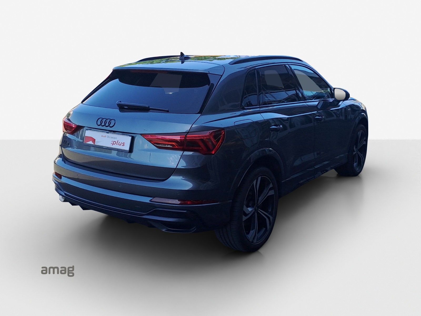 AUDI Q3 45 TFSI e S line Attraction S-tronic-image-5