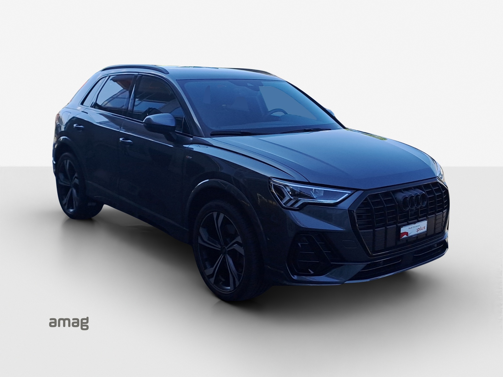 AUDI Q3 45 TFSI e S line Attraction S-tronic-image-6