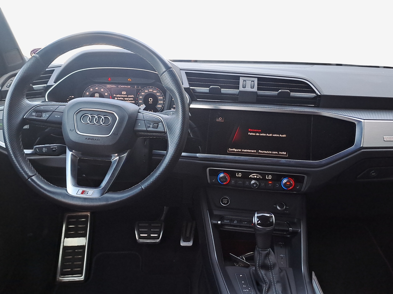 AUDI Q3 45 TFSI e S line Attraction S-tronic-image-9