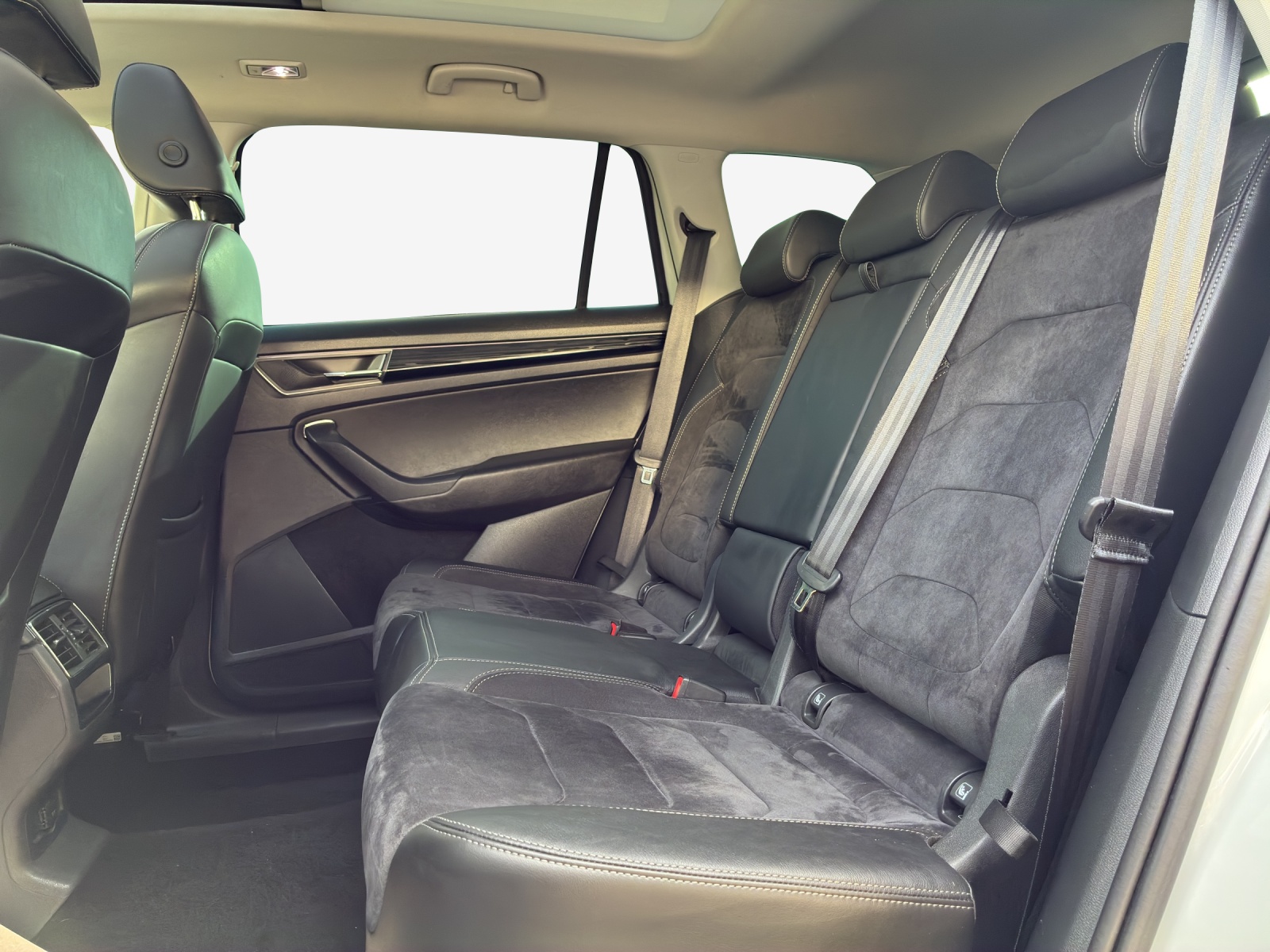 SKODA Kodiaq 2.0 TSI Style DSG 4x4-image-11