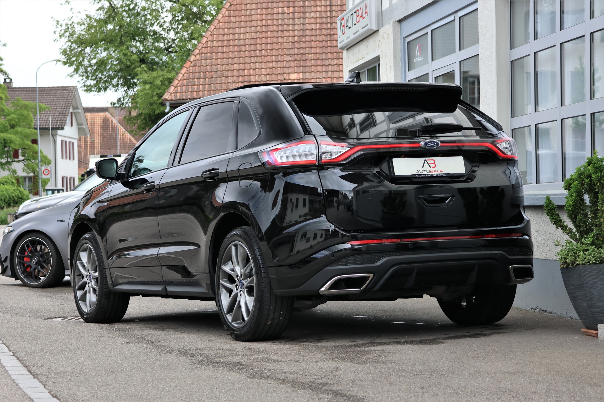 FORD Edge 2.0 TDCi Sport 4WD PowerShift (CH)-image-2