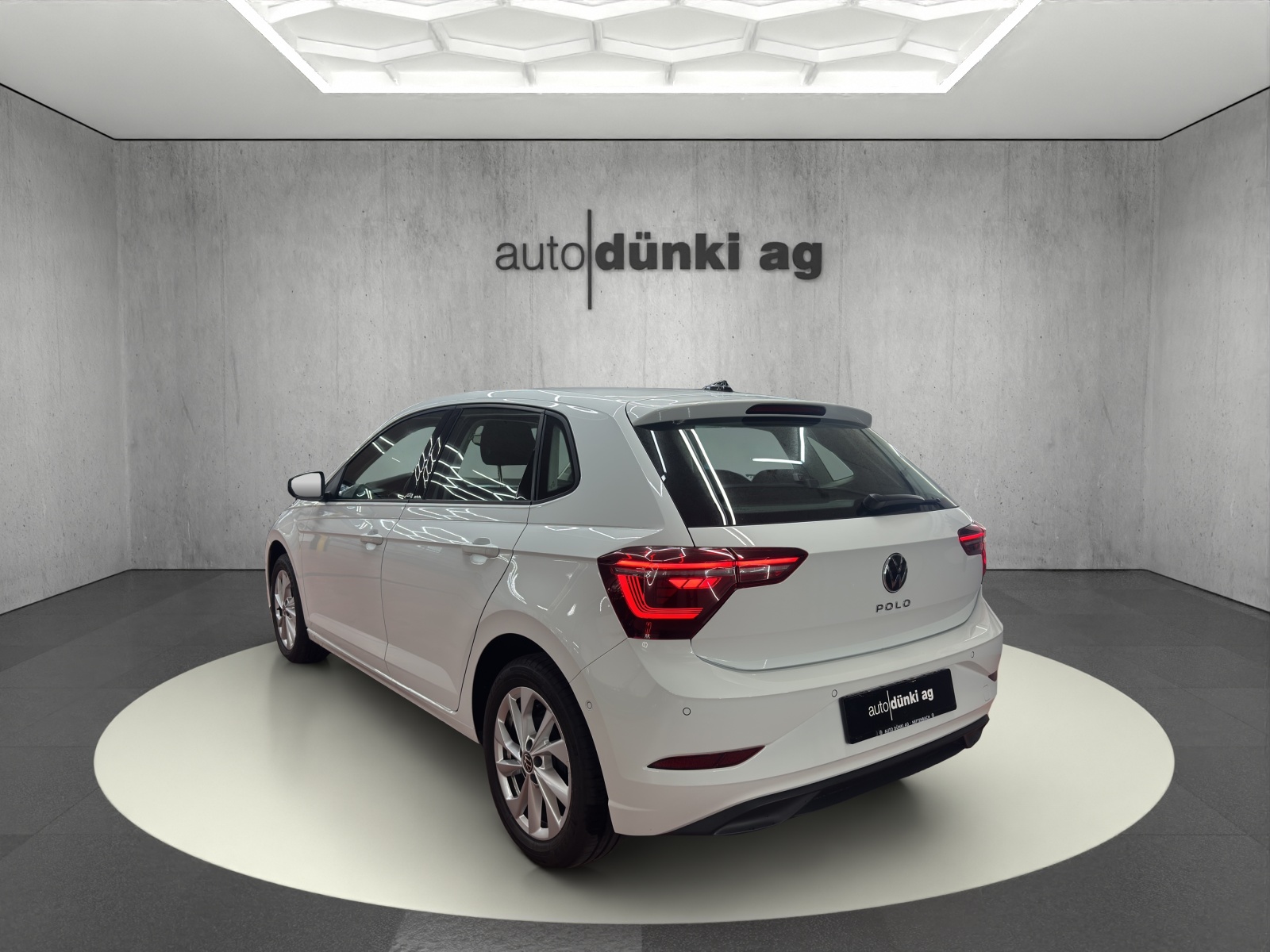 VW Polo 1.0 TSI Style DSG-showroom-element-1