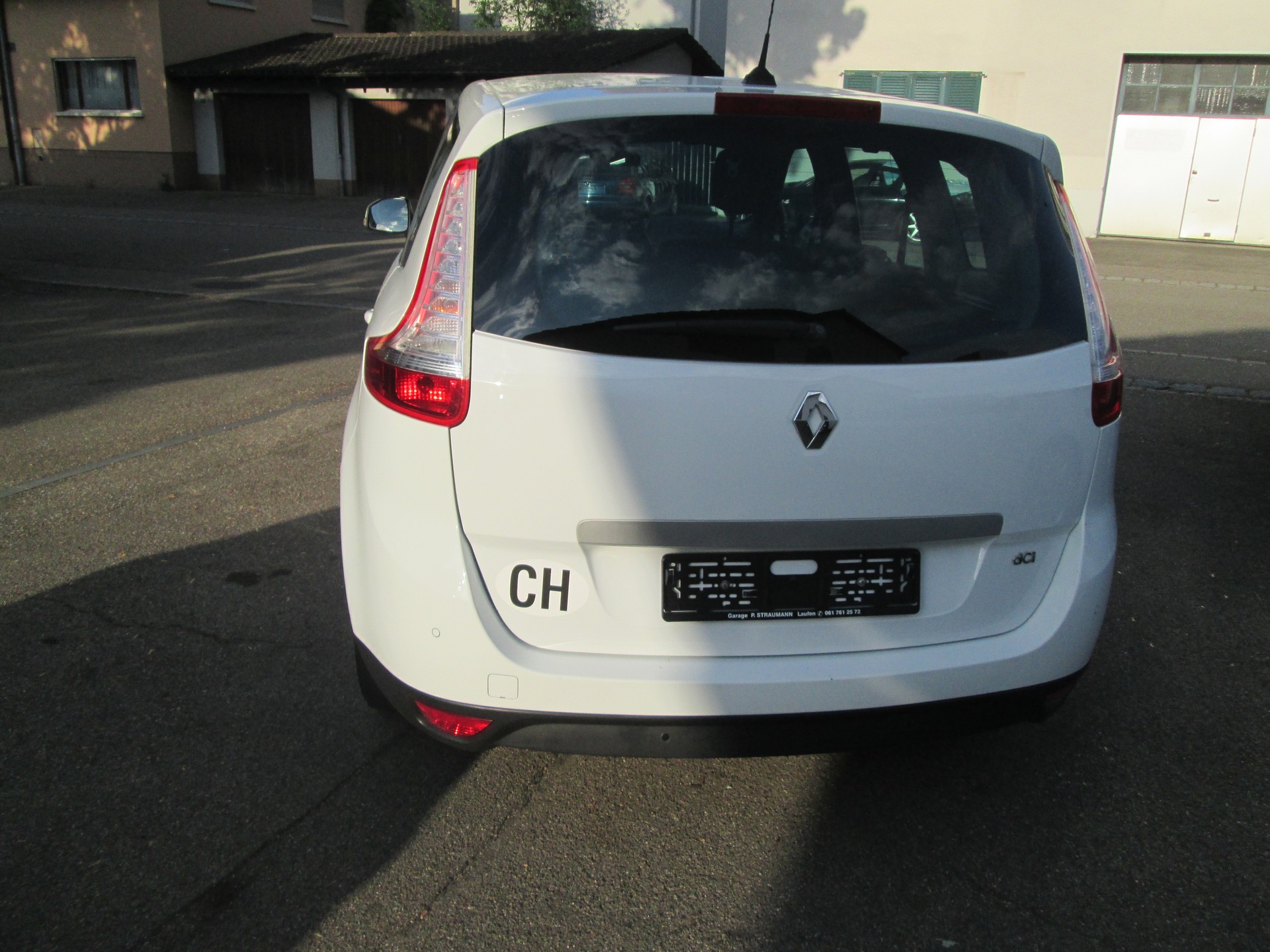 RENAULT Grand Scénic 1.5 dCi Expression EDC-image-3