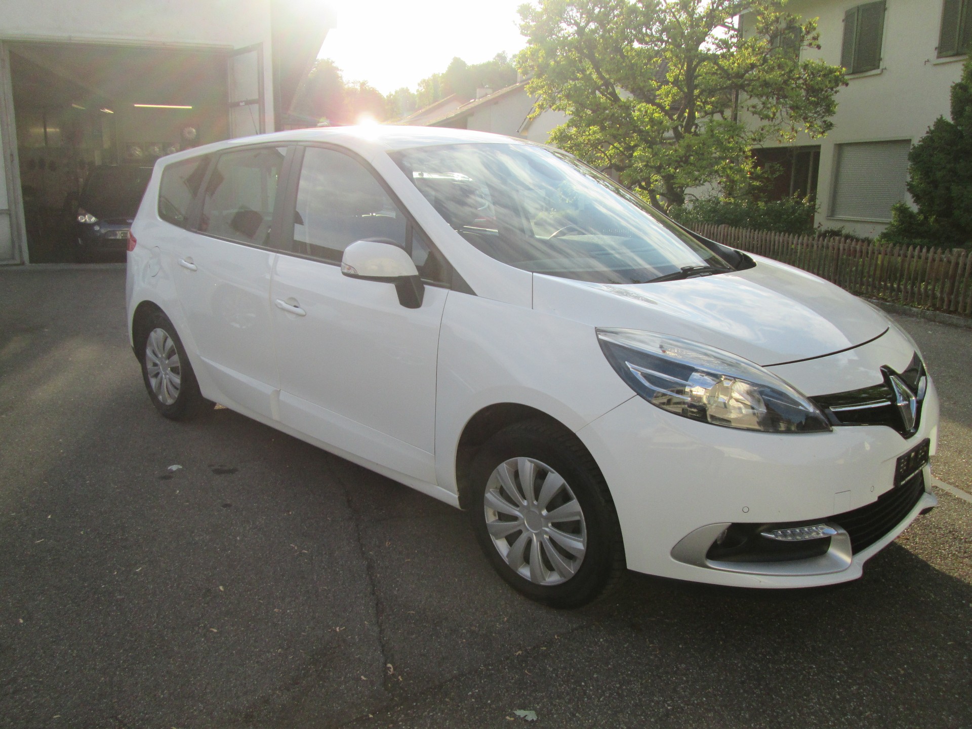 RENAULT Grand Scénic 1.5 dCi Expression EDC-image-5