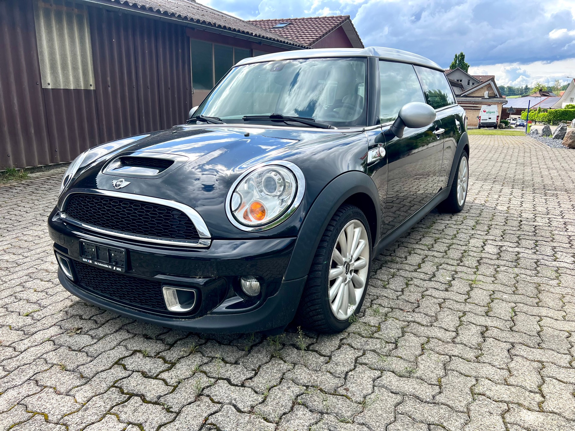 MINI Clubman Cooper S Steptronic-image-9