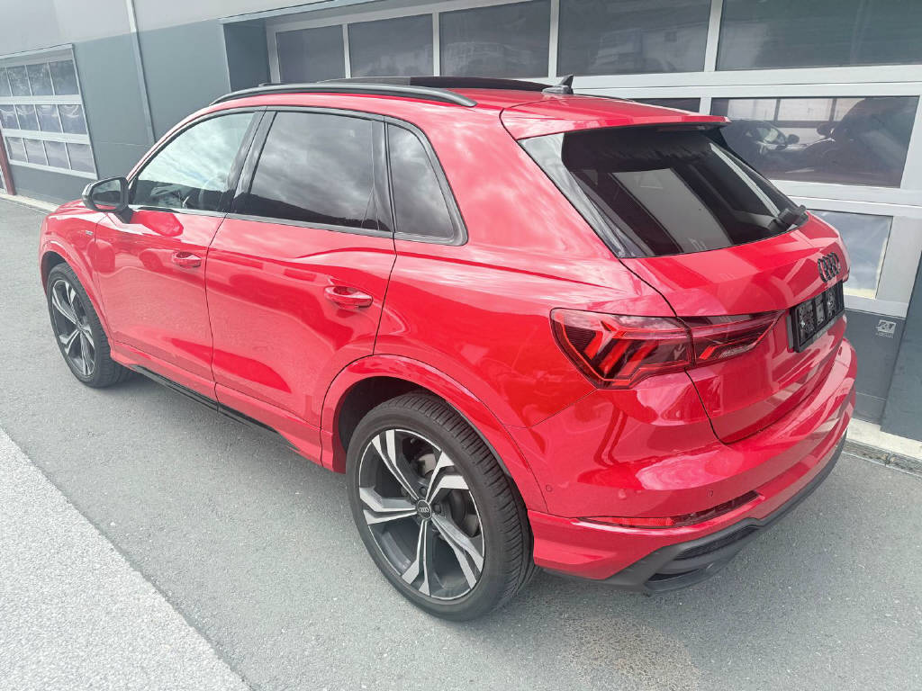 AUDI Q3 1.5 35 TFSI S line S-Tronic-image-3
