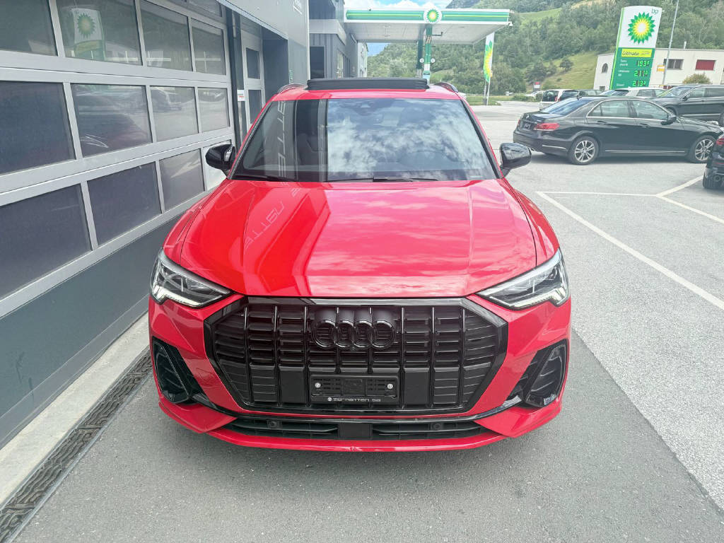 AUDI Q3 1.5 35 TFSI S line S-Tronic-image-2