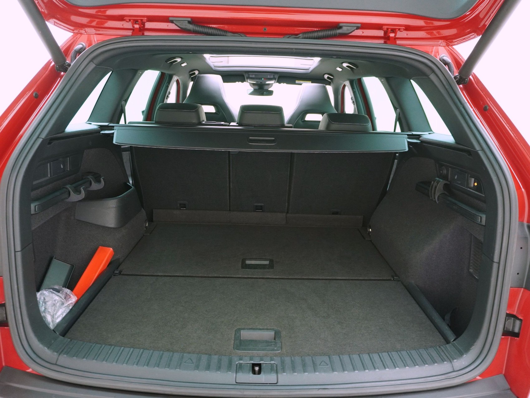 SKODA Kodiaq 2.0 TSI DSG Sport Line-image-12