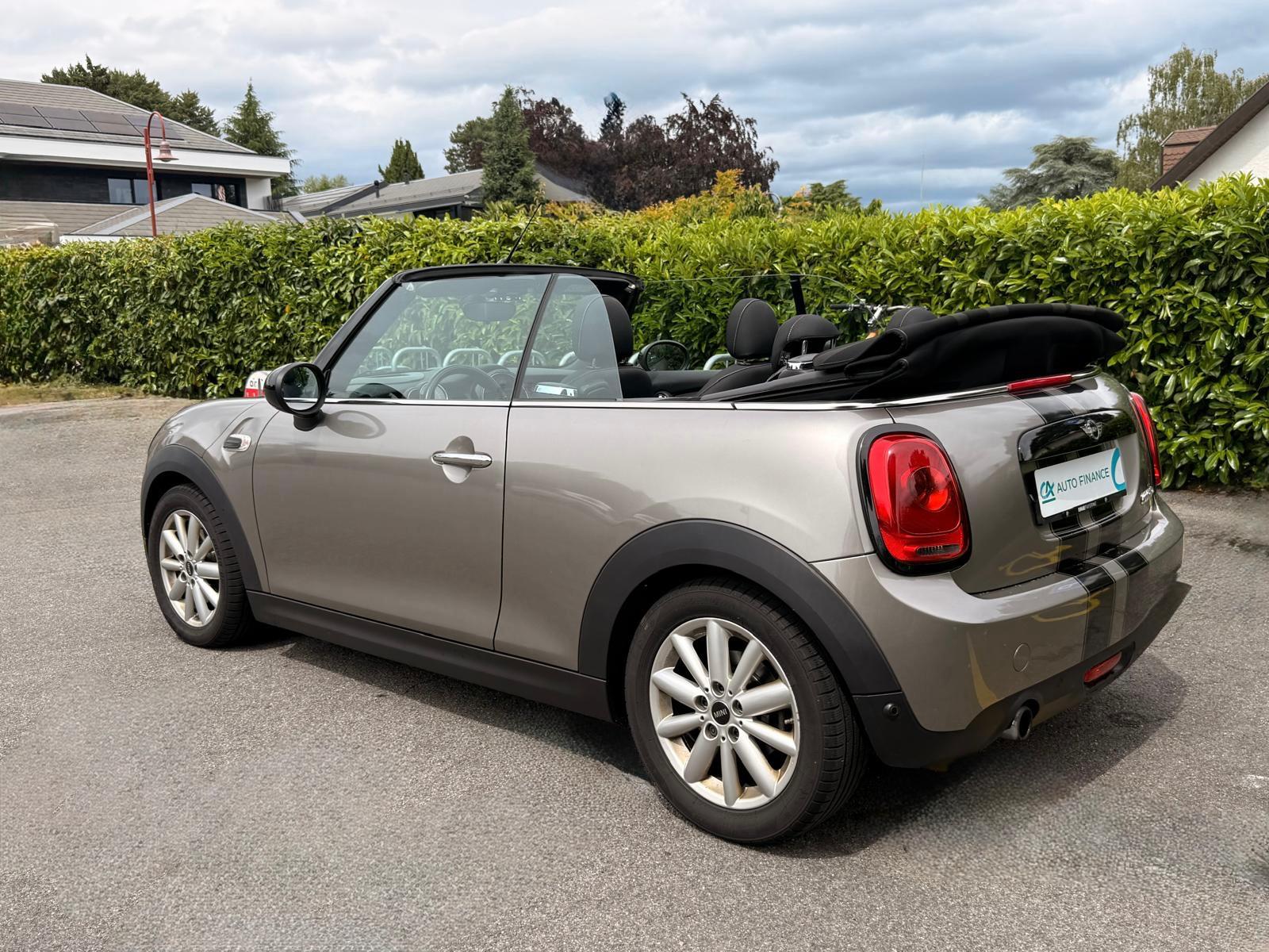 MINI Cooper Cabriolet Steptronic-image-6