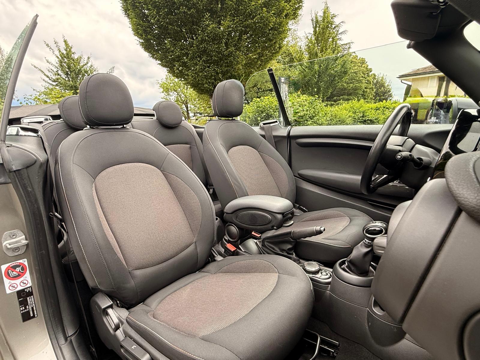 MINI Cooper Cabriolet Steptronic-image-27