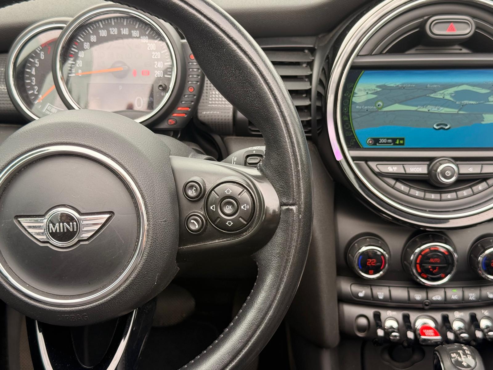 MINI Cooper Cabriolet Steptronic-image-21