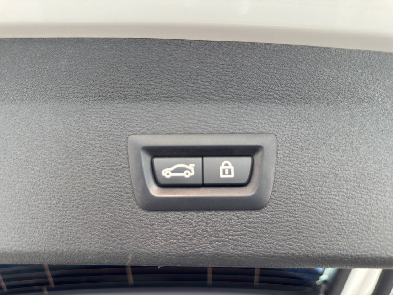 BMW X1 F48 20d xDrive-image-17