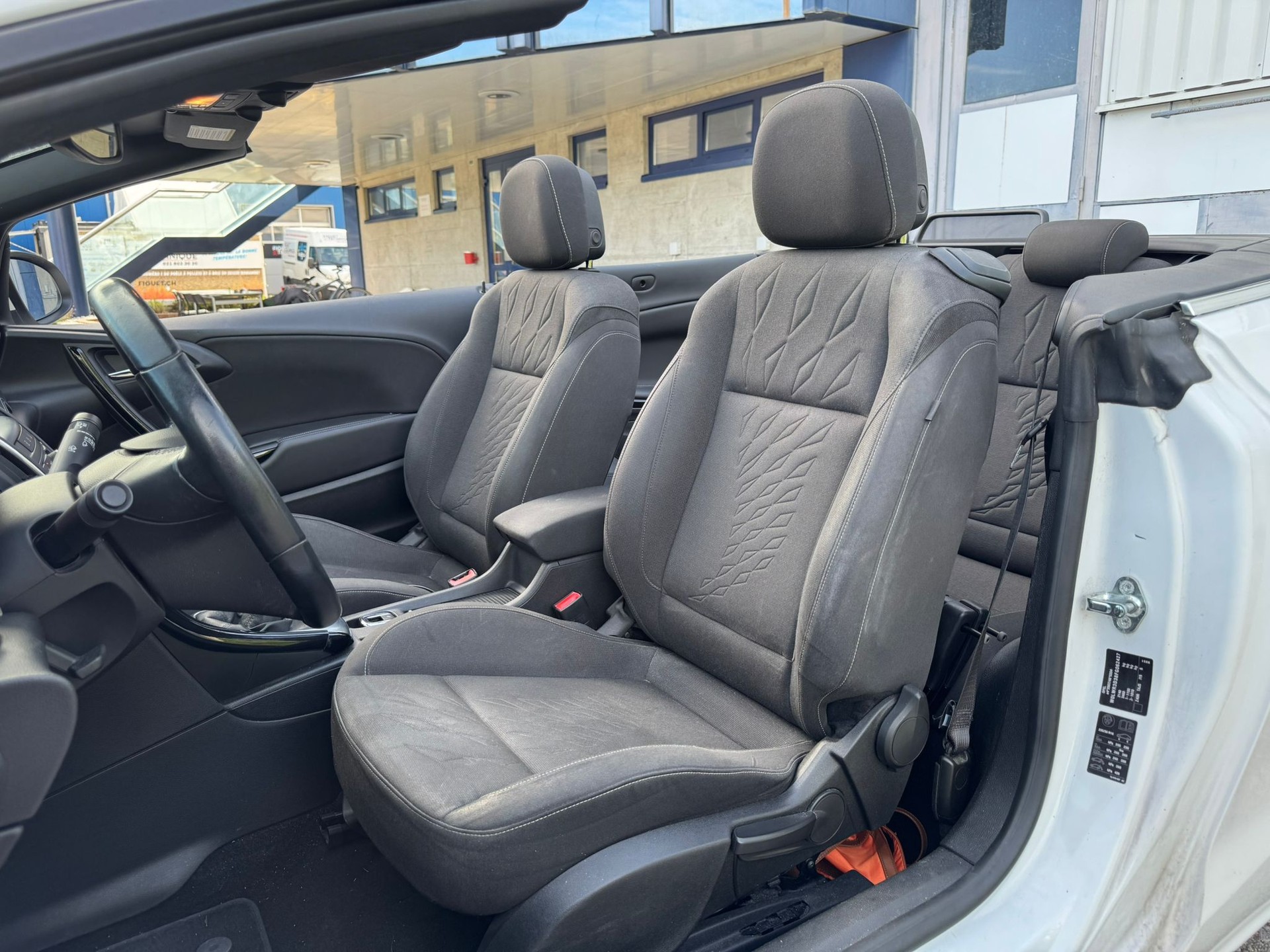 OPEL Cascada 1.6i 16V Cosmo-image-10