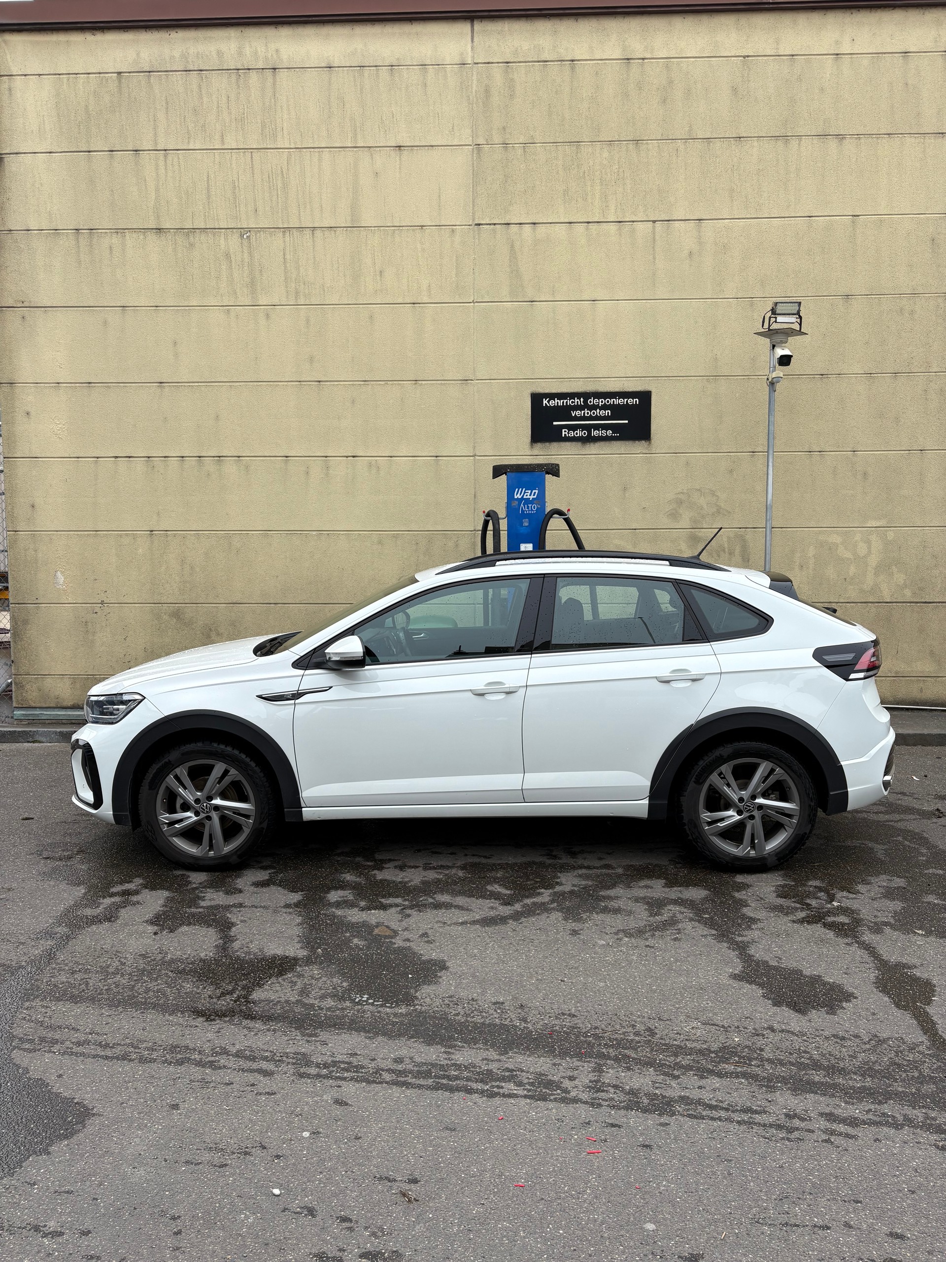 VW 1.0 TSI R-Line DSG-image-1