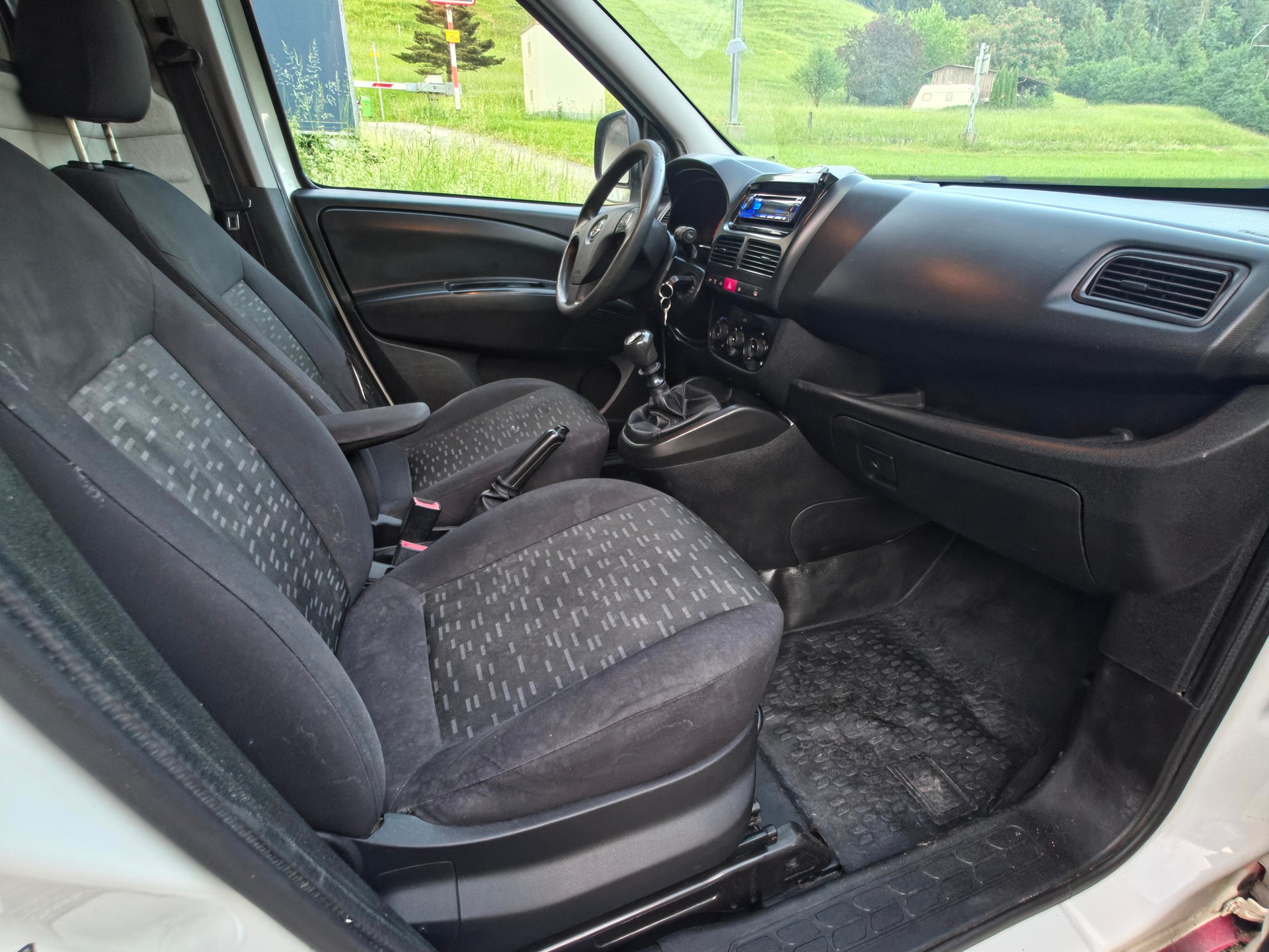 OPEL Combo 1.6 CDTI 2.4 L1H1-image-9
