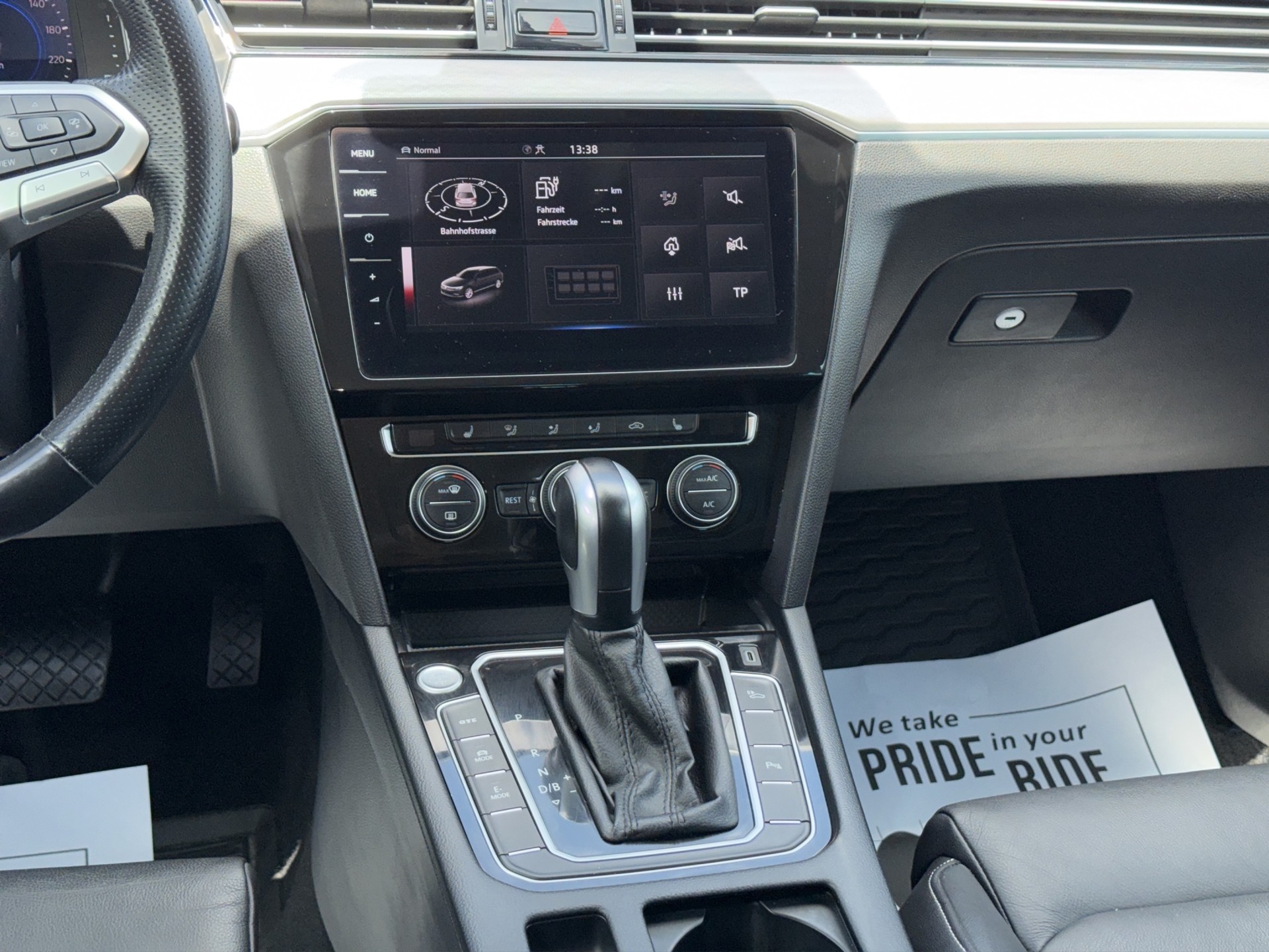 VW Passat Variant 1.4 TSI GTE Hybrid DSG-image-12