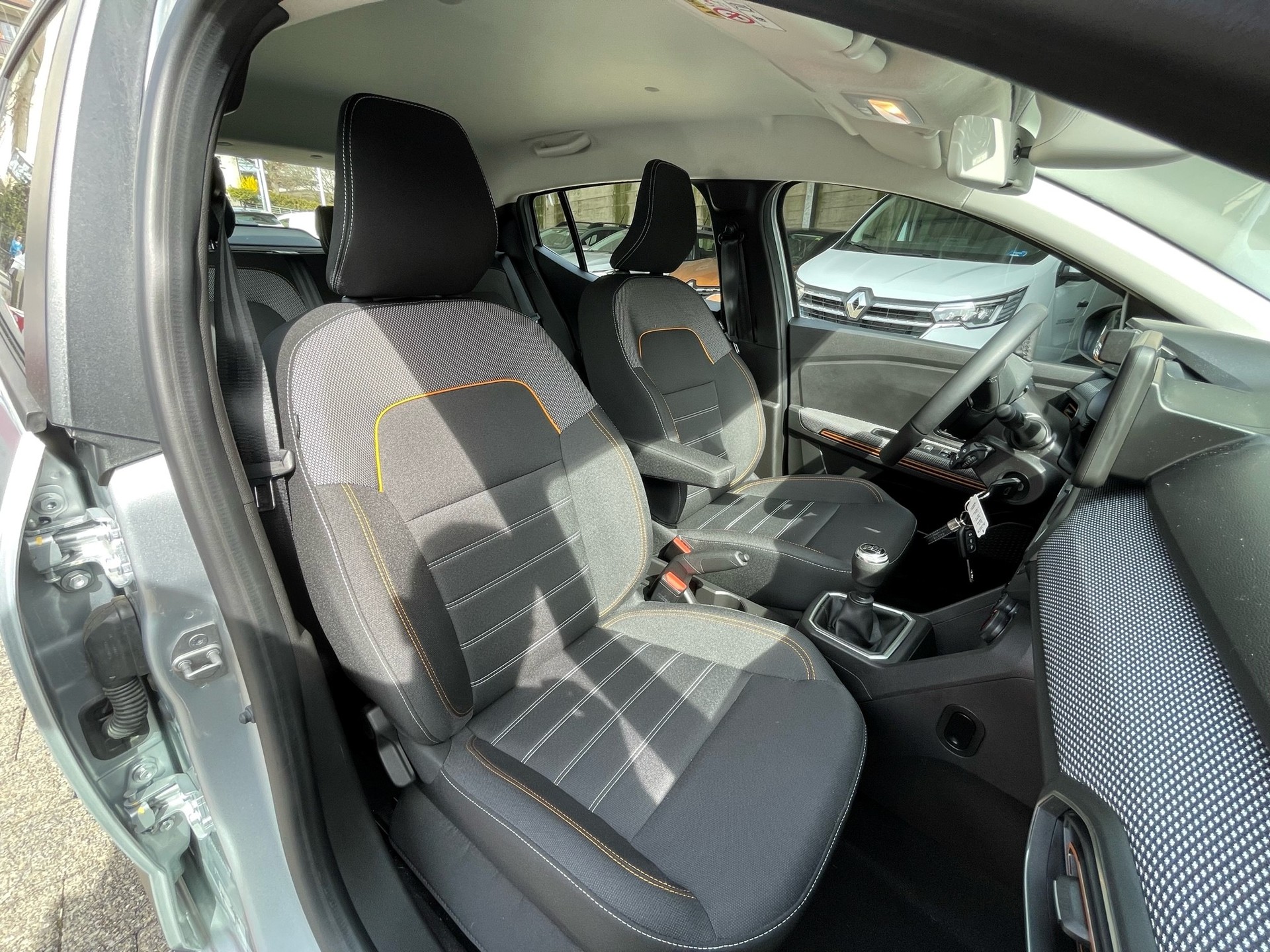 DACIA Sandero Stepway TCe 90 Comfort-image-11