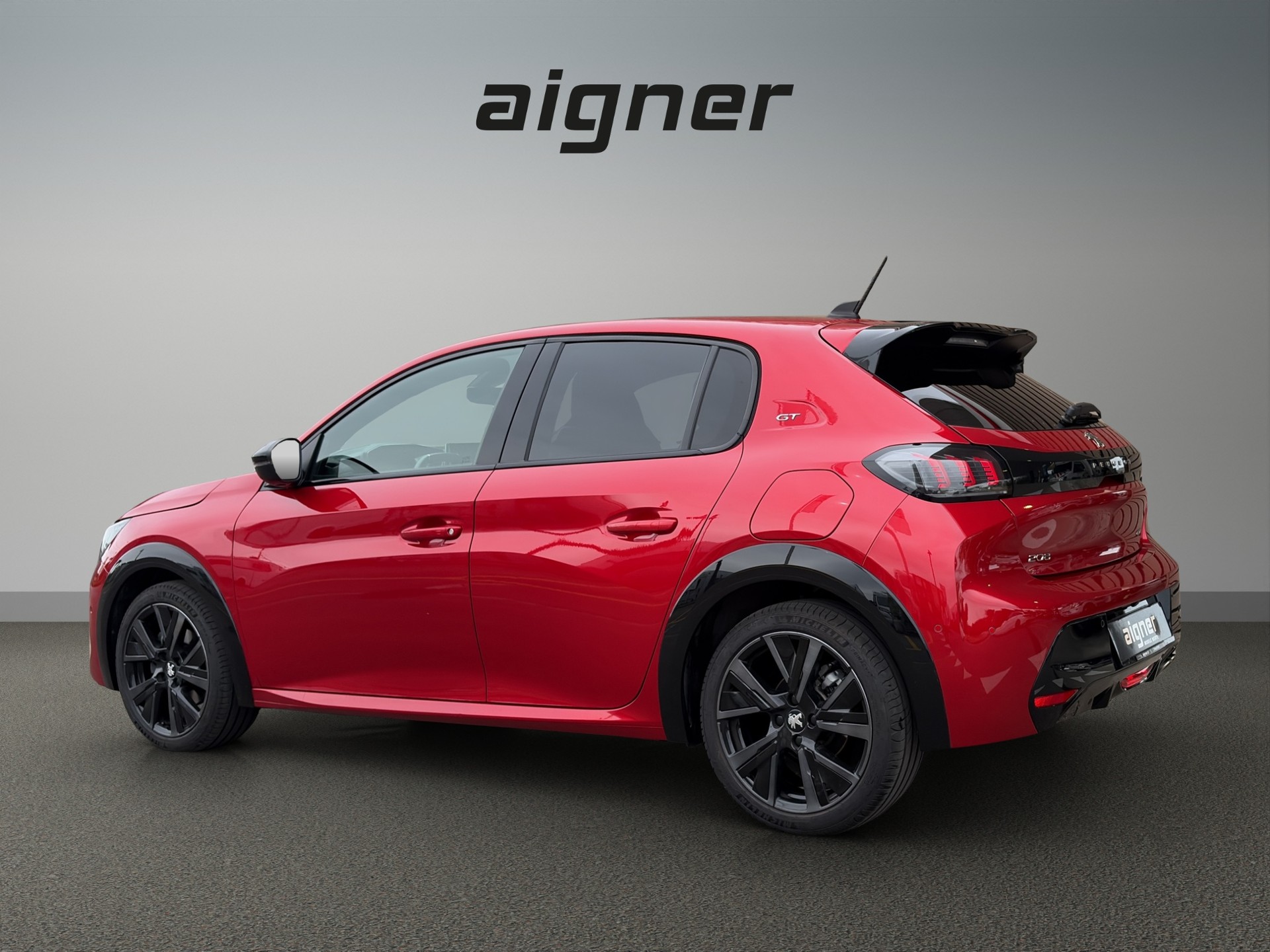 PEUGEOT 208 1.2 PureTech 130 GT-image-2