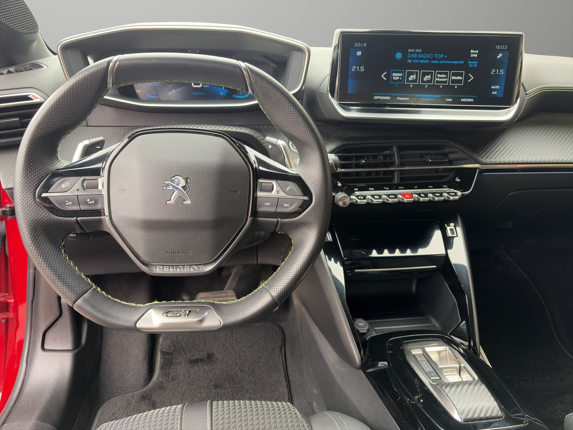 PEUGEOT 208 1.2 PureTech 130 GT-image-7
