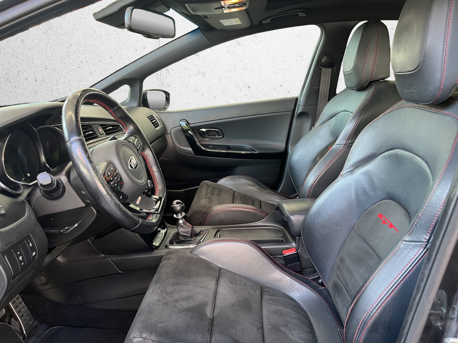 KIA Cee'd 1.6 GDi GT-image-10