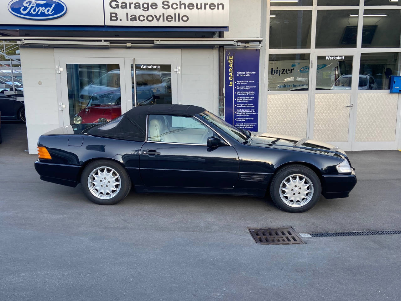 MERCEDES-BENZ 300 SL-24-image-12