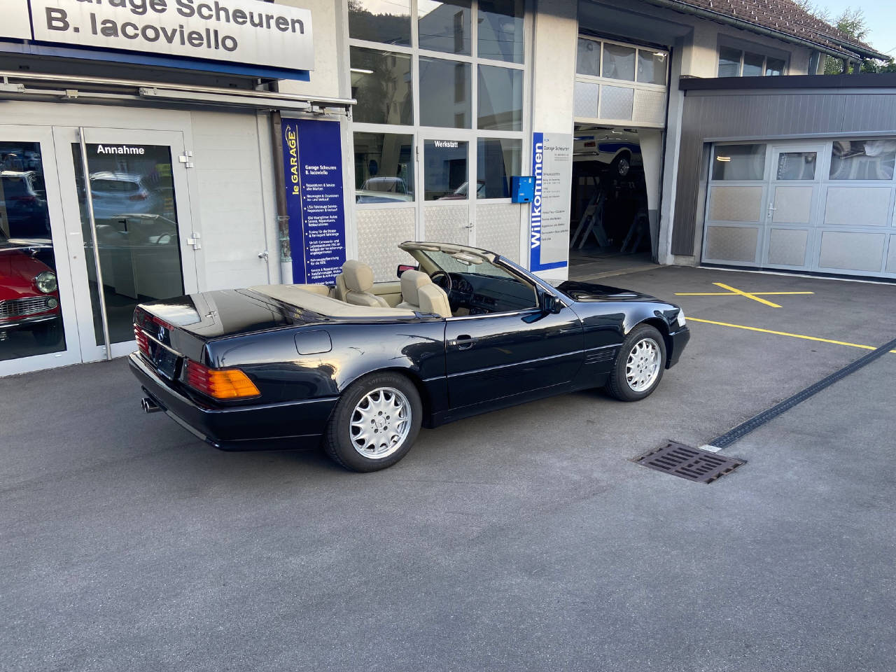 MERCEDES-BENZ 300 SL-24-image-5
