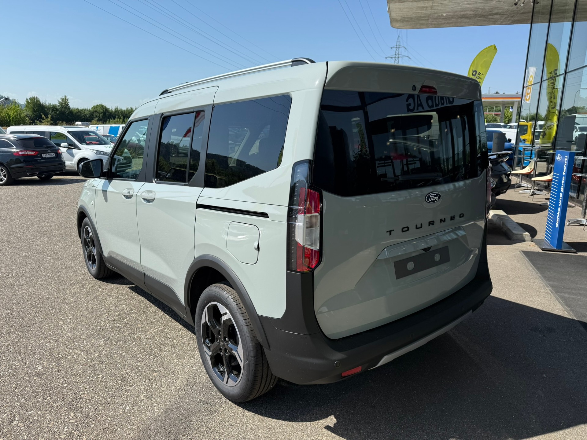 FORD Tourneo Courier 1.0 EcoBoost Active Automat-image-4