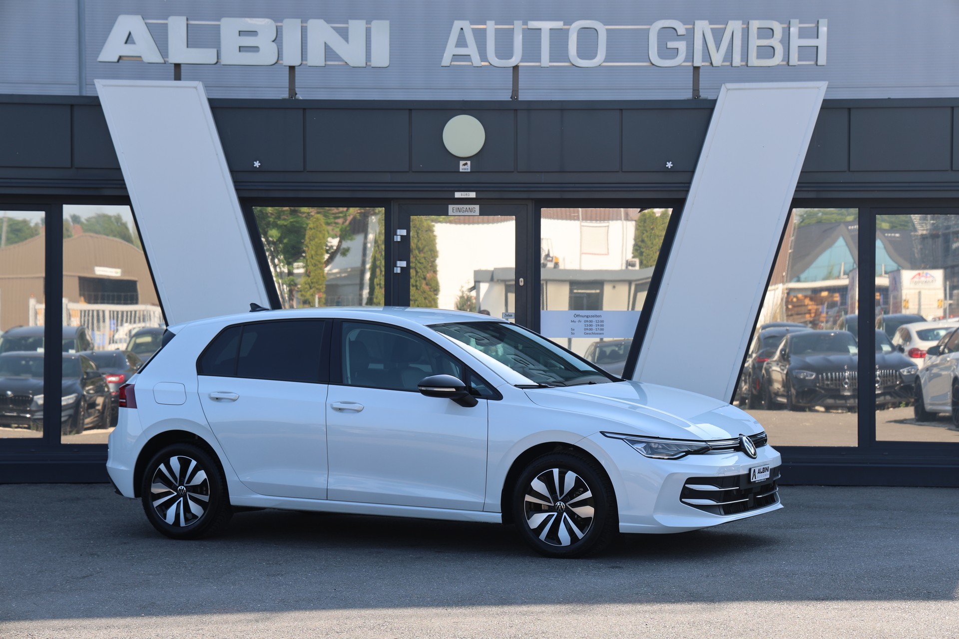 VW Golf 2.0 TDI Style DSG-image-1