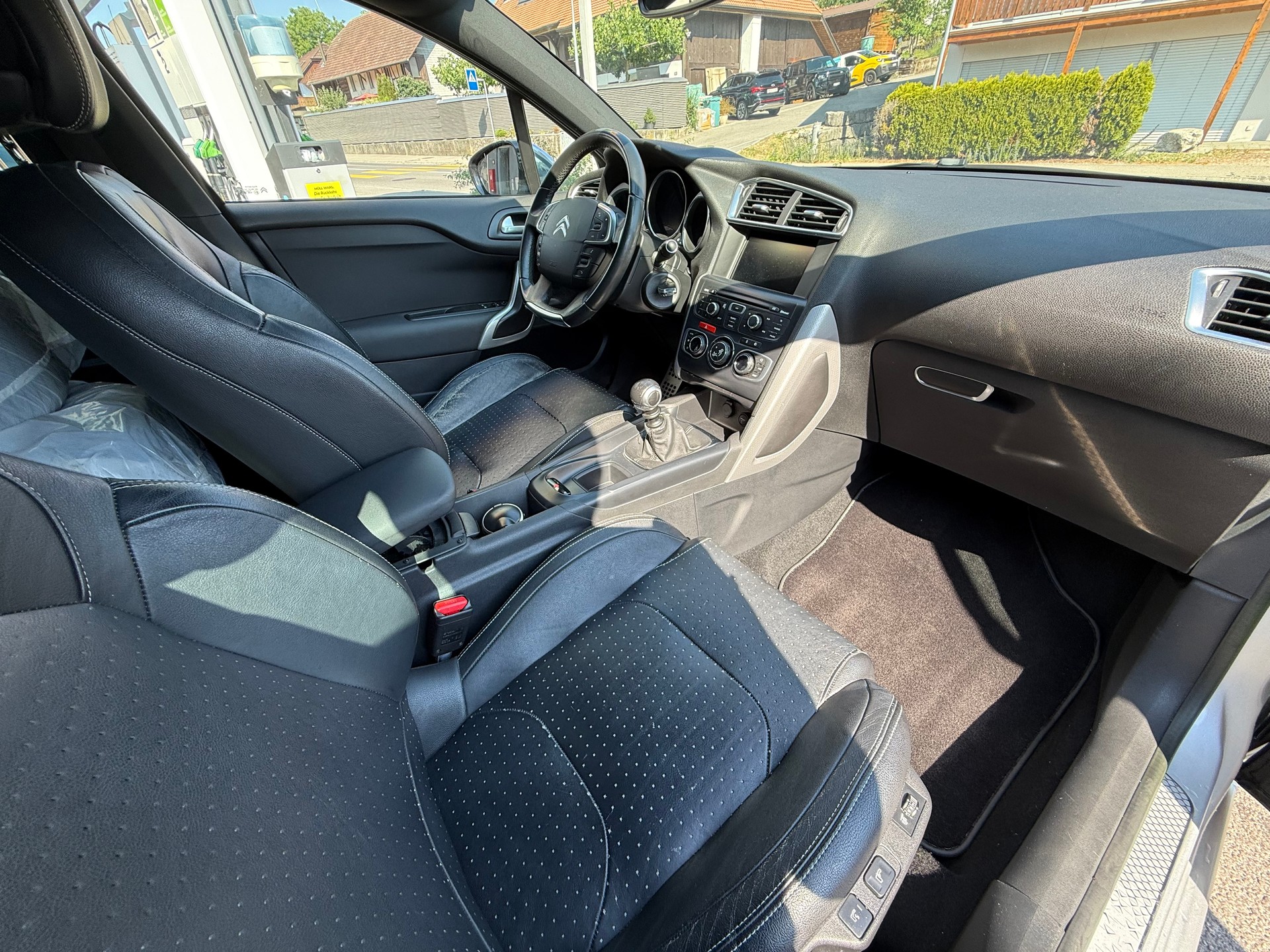 DS AUTOMOBILES DS4 1.6 THP Sport Chic-image-10