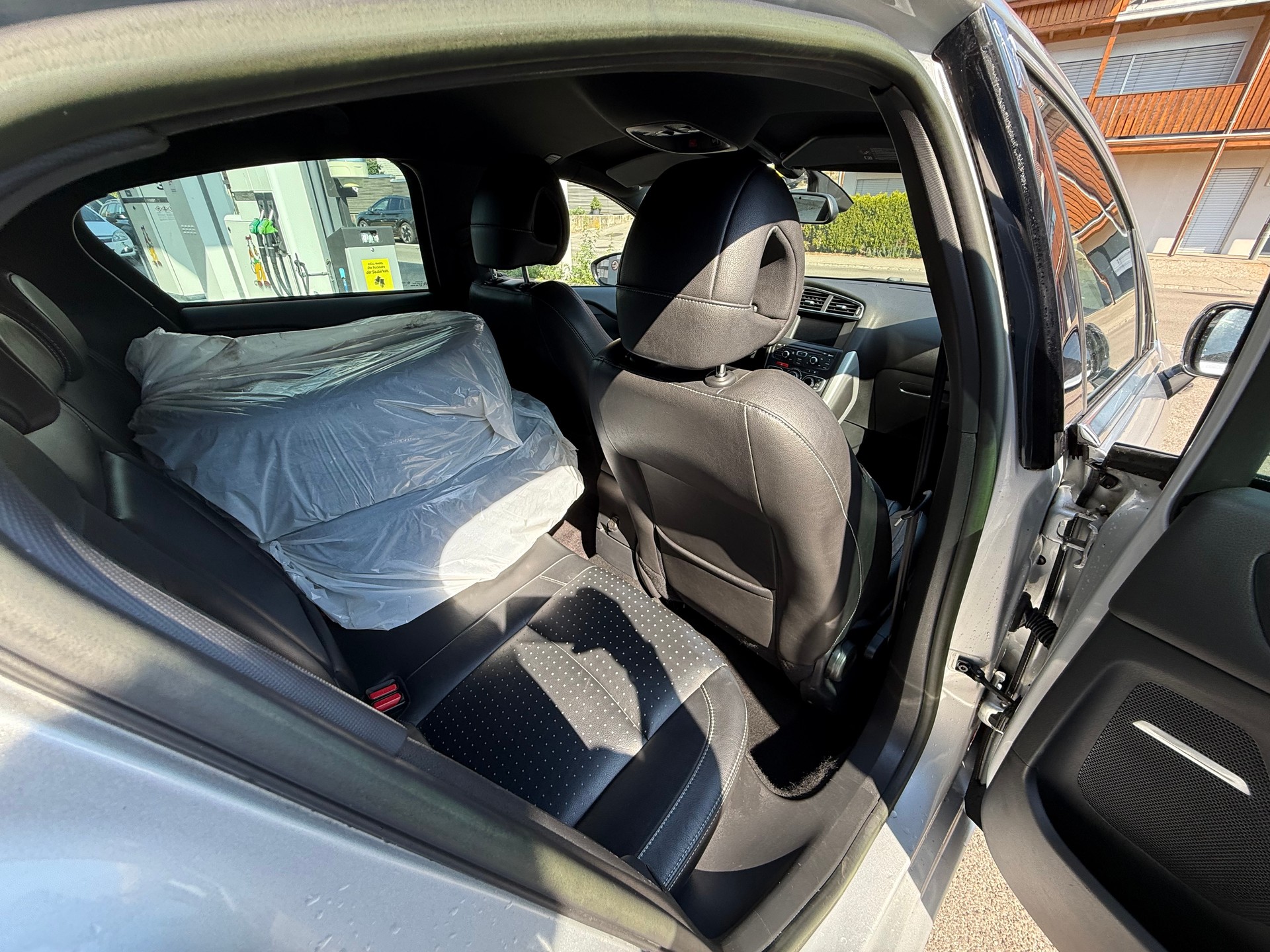 DS AUTOMOBILES DS4 1.6 THP Sport Chic-image-12