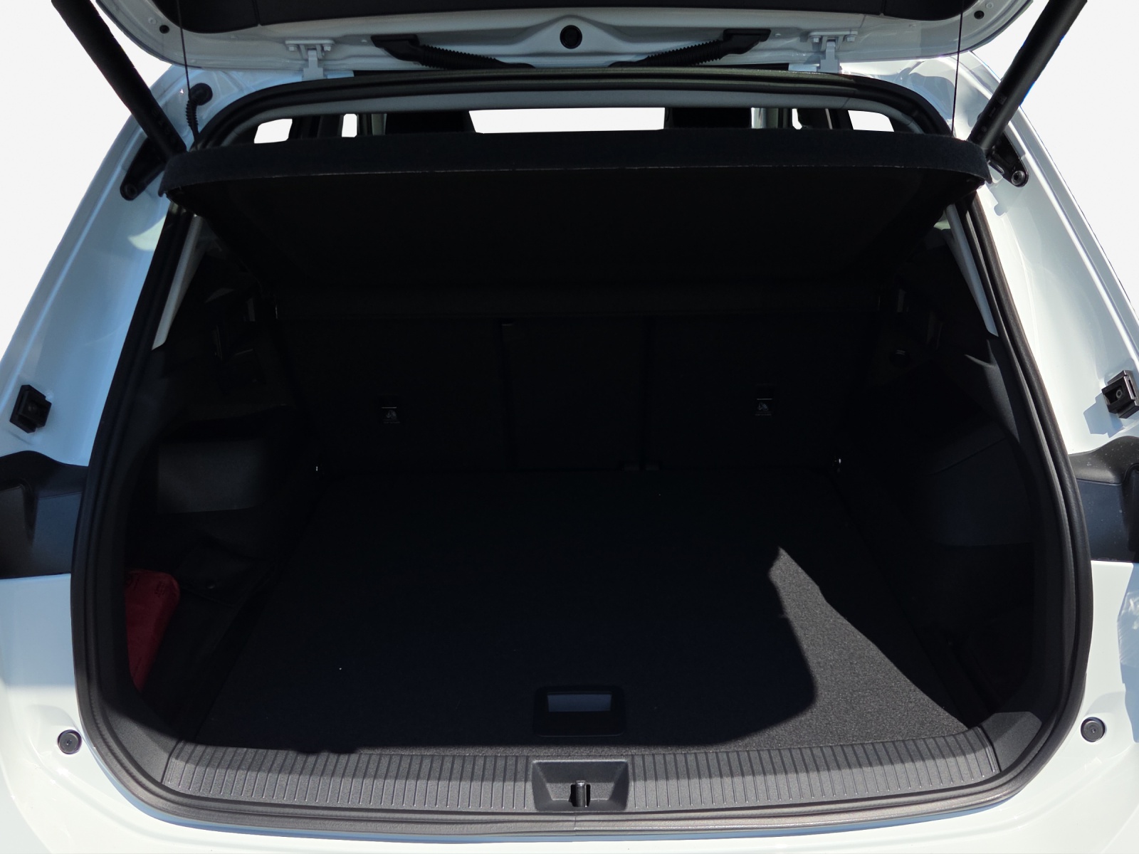 VW Tiguan 2.0 TSI DSG Life 4Motion-image-12