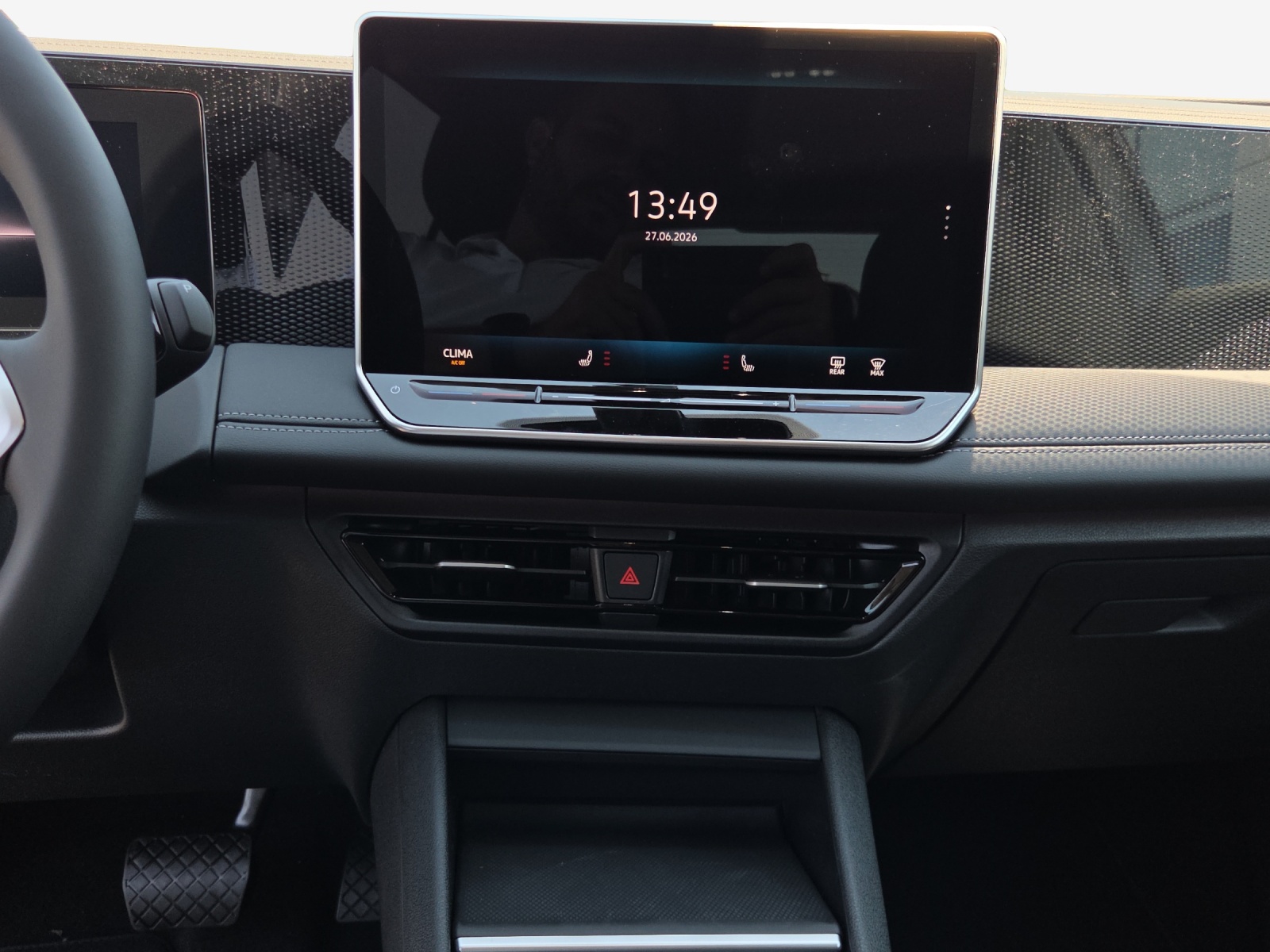 VW Tiguan 2.0 TSI DSG Life 4Motion-image-10