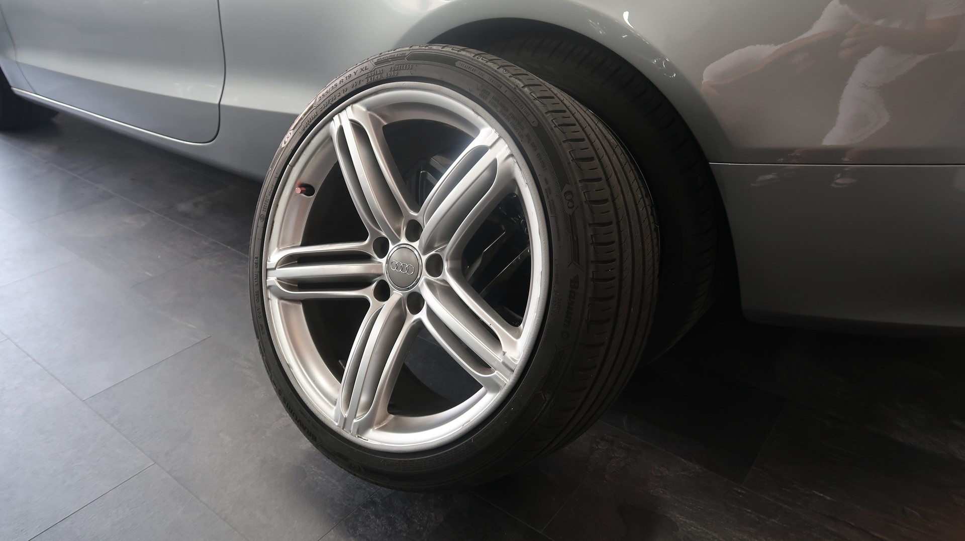 AUDI A5 S-Line 2.0 TFSI quattro S-tronic / CH / 3 jeux de roues / TOP-image-9