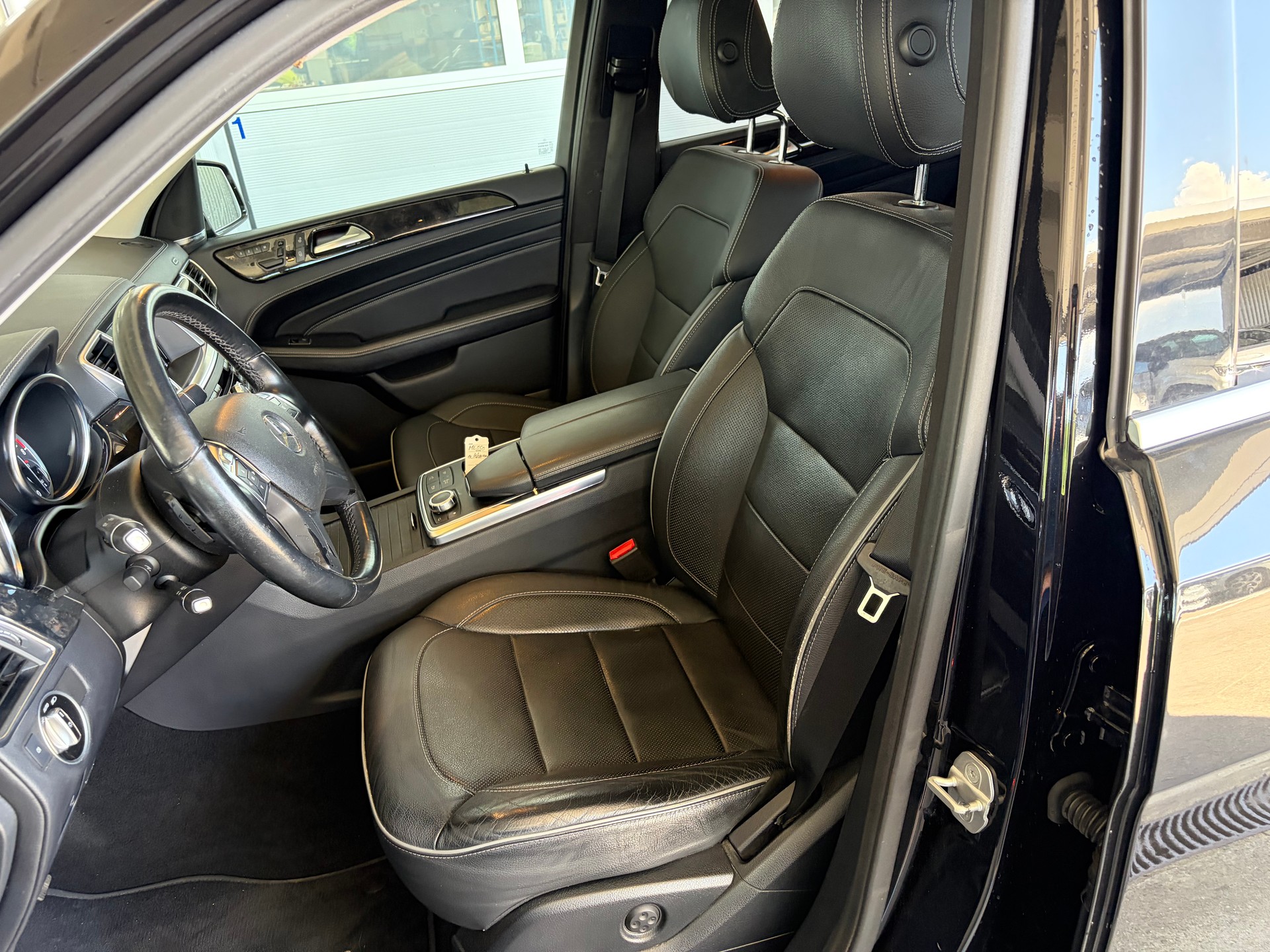 MERCEDES-BENZ ML 350 BlueEfficiency Edition 4Matic 7G-Tronic-image-6