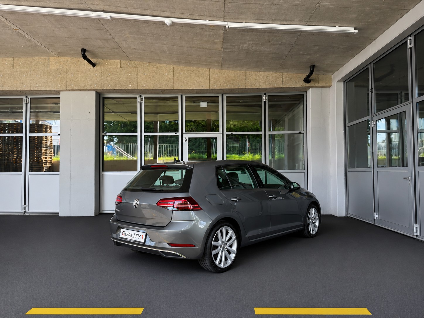 VW Golf 1.5 TSI EVO Edition 45 DSG-image-2