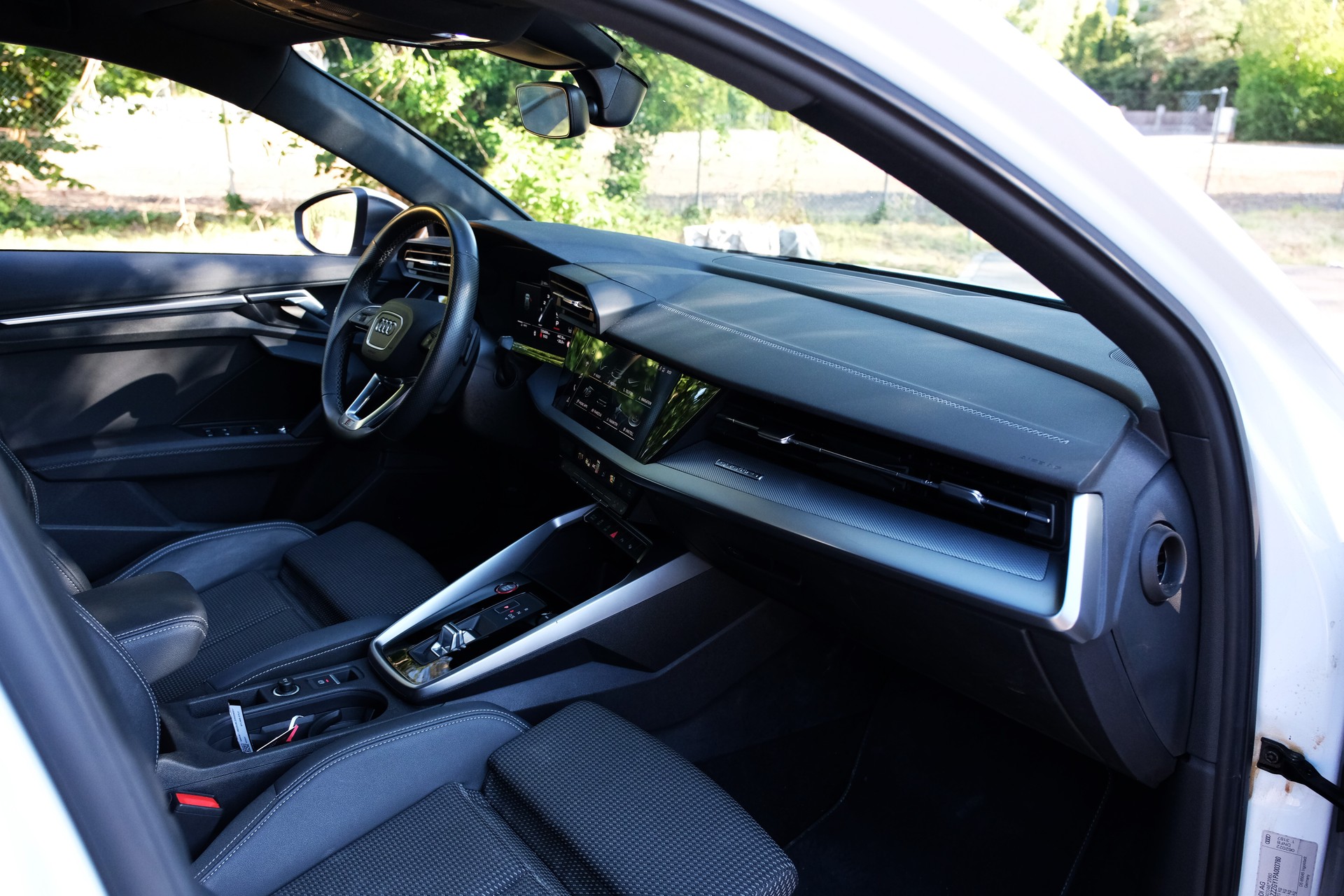 AUDI S3 Sportback 2.0 TFSI quattro S-tronic-image-12
