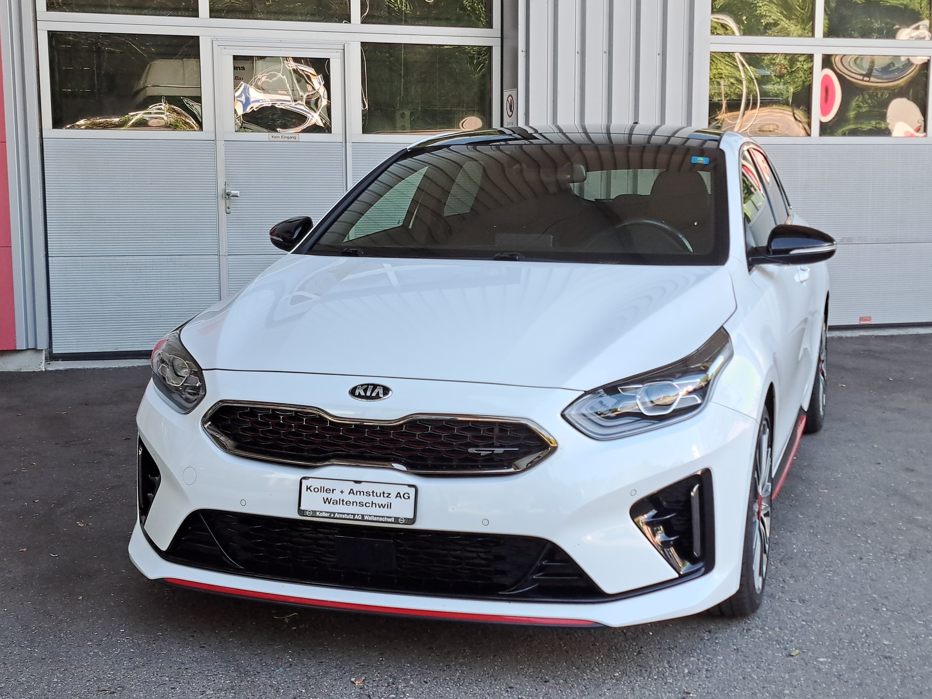 KIA ProCeed 1.6 T-GDi GT DCT-image-7