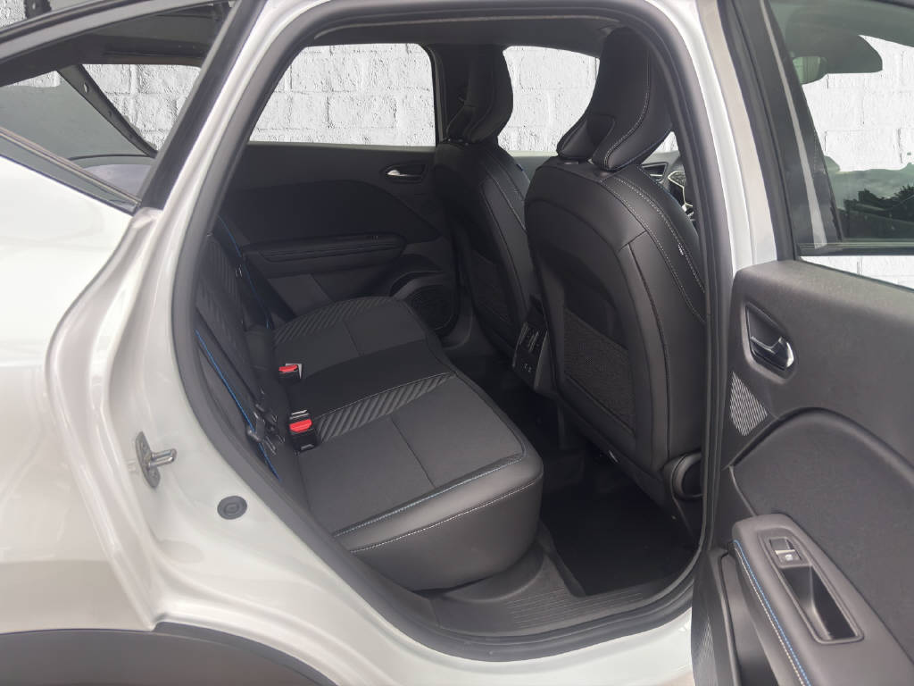 RENAULT Captur 1.8 E-Tech esprit Alpine-image-7