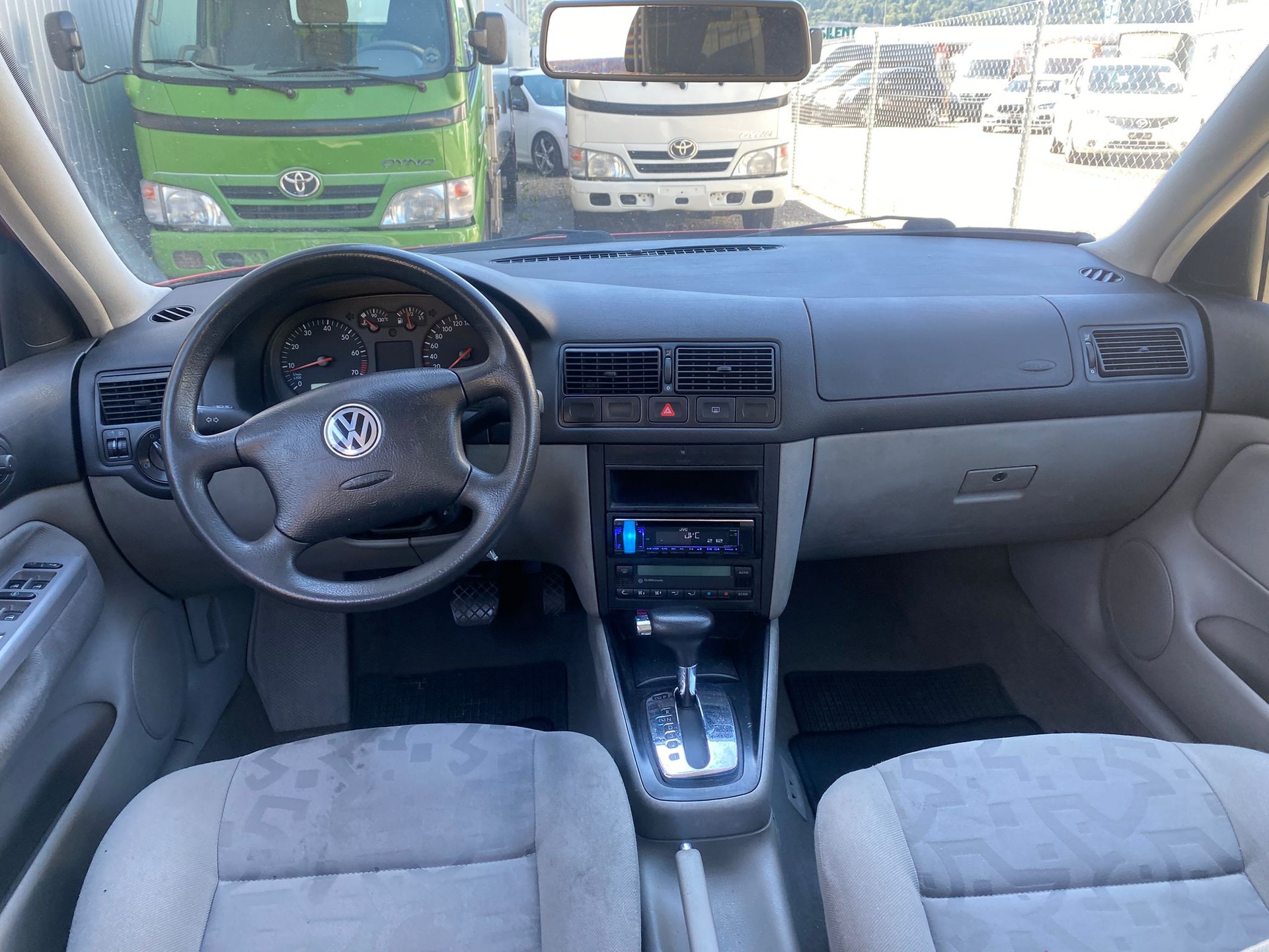 VW Golf V 2.0-image-6