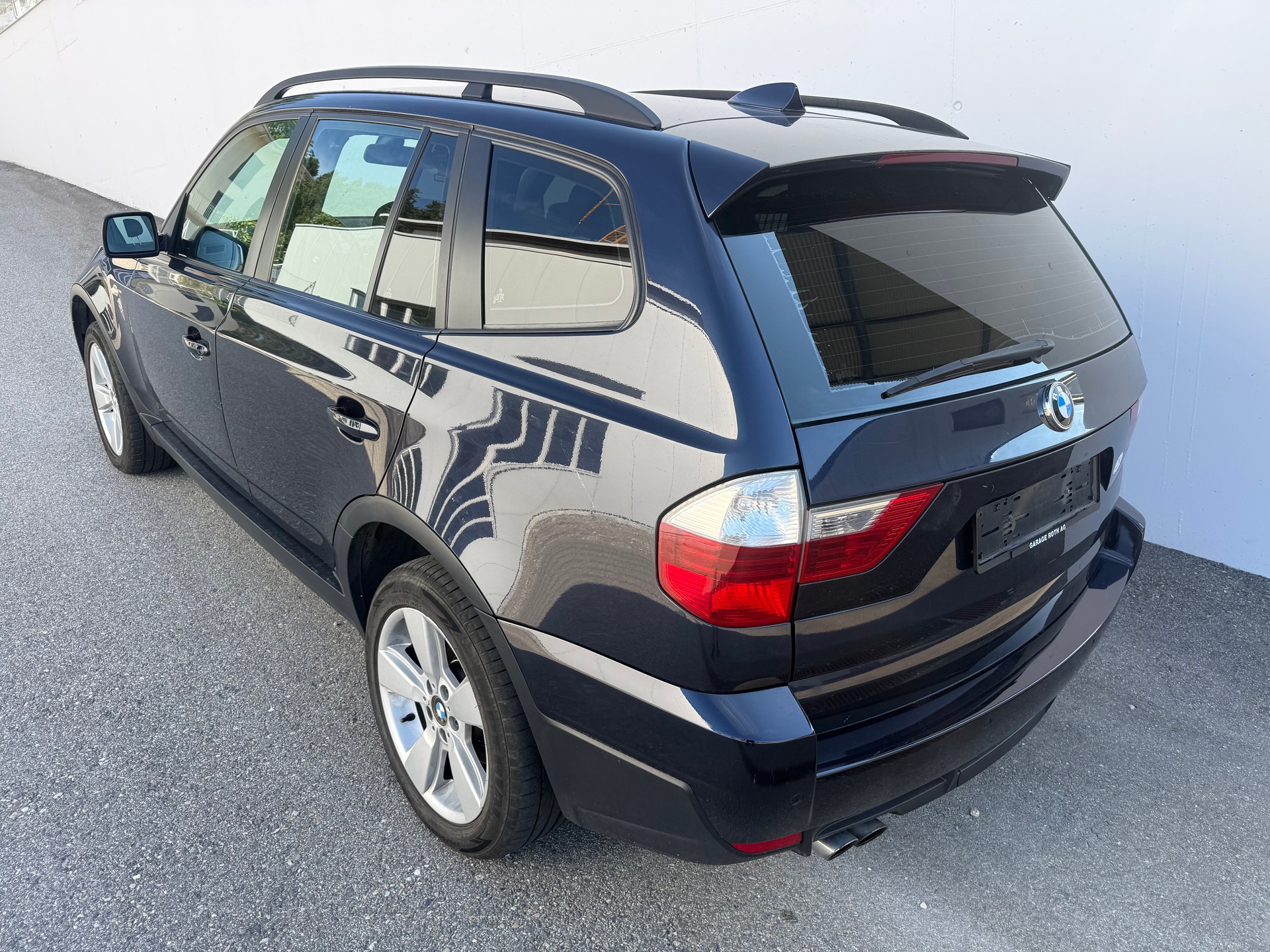 BMW X3 xDrive 25i (2.5si)-image-3
