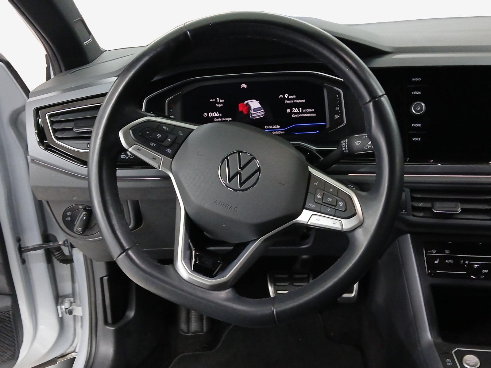 VW Taigo 1.0 TSI R-Line DSG-image-9