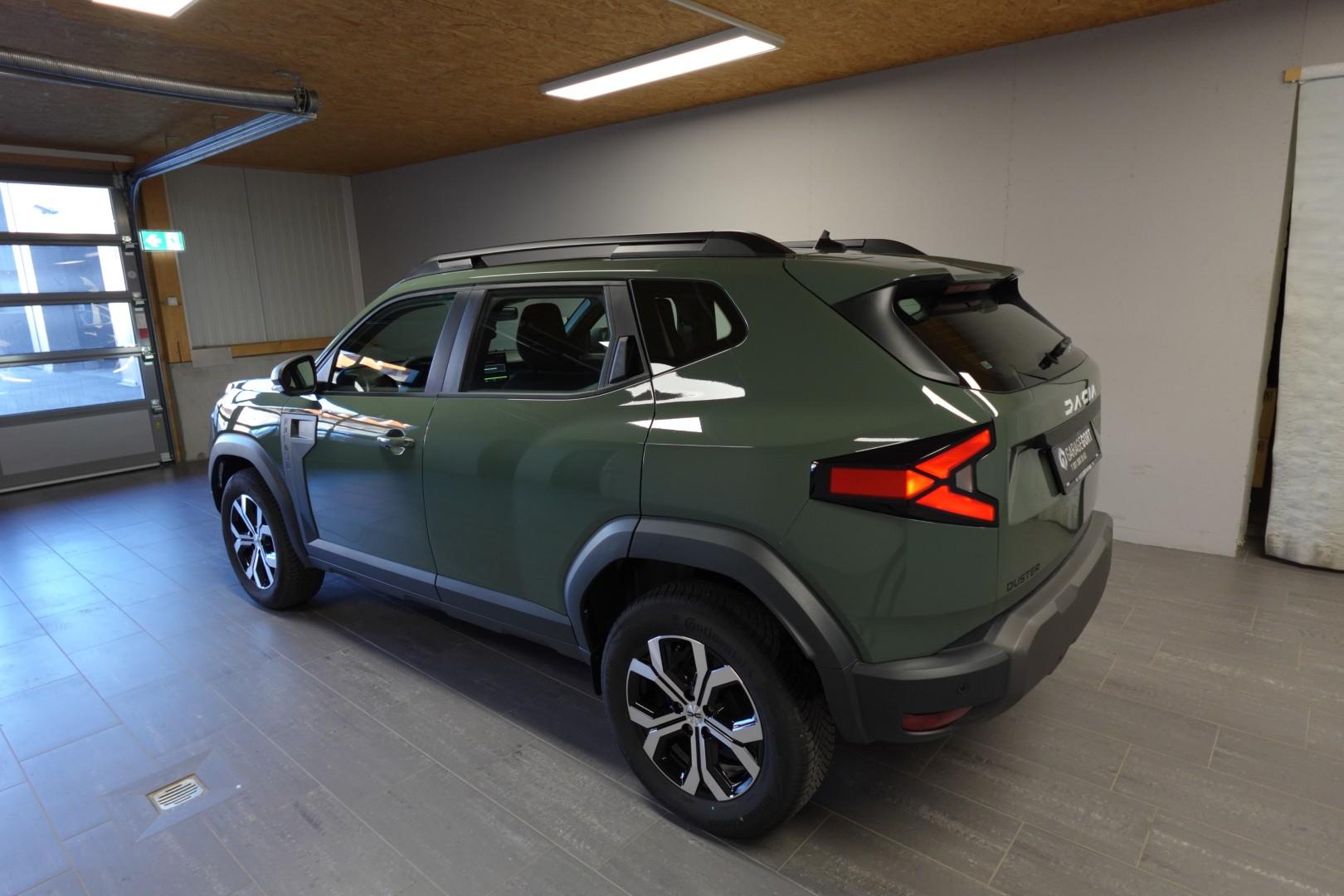 DACIA Duster 1.2 TCe Journey 4WD-image-12