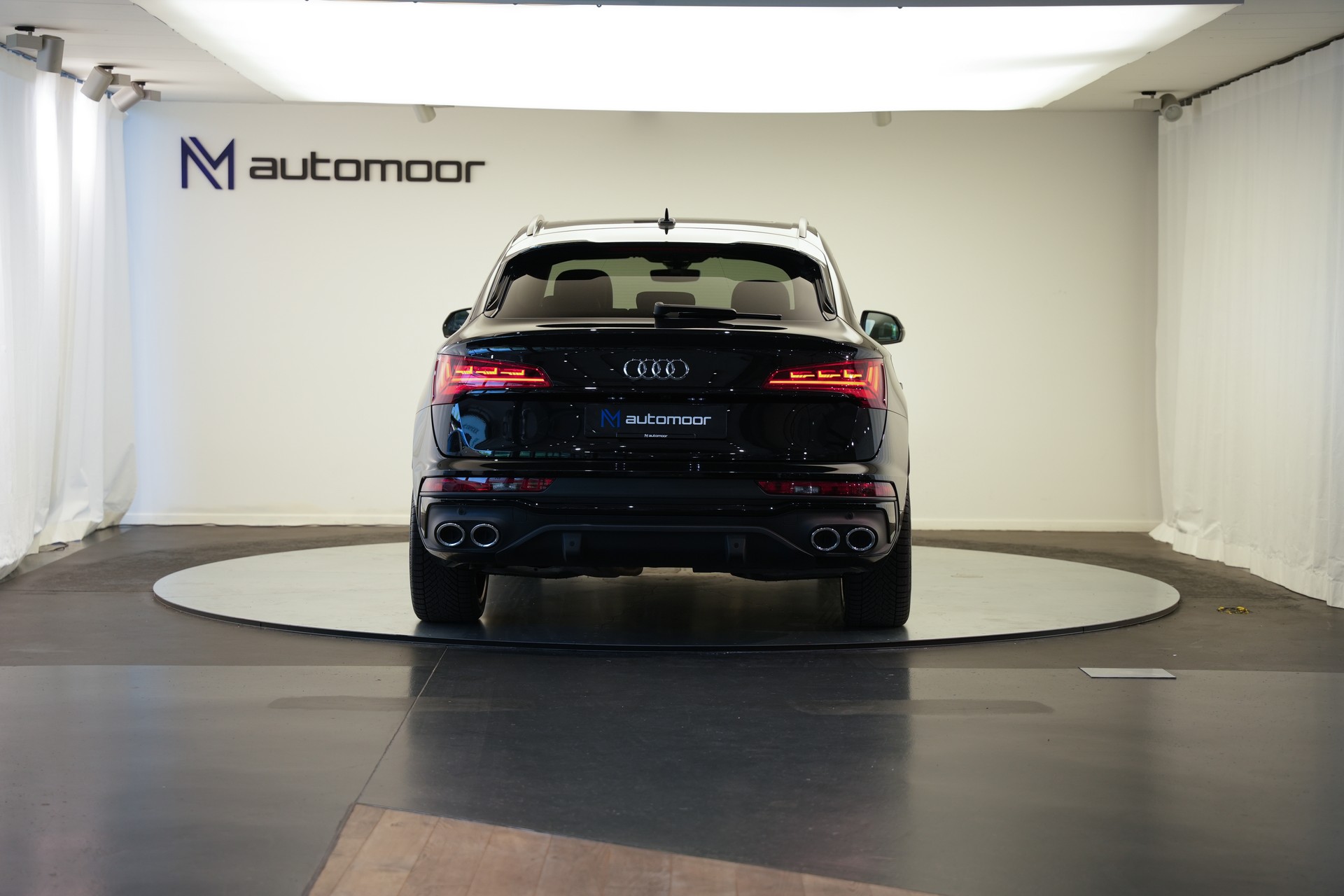 AUDI SQ5 TFSI quattro S-tronic *CH-Fahrzeug* *Panorama* *Luftfahrwerk* *B&O*-image-5