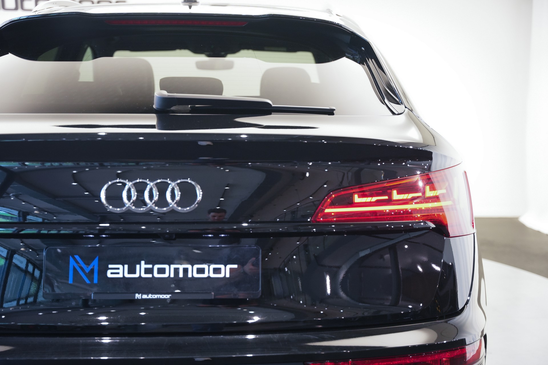 AUDI SQ5 TFSI quattro S-tronic *CH-Fahrzeug* *Panorama* *Luftfahrwerk* *B&O*-image-32